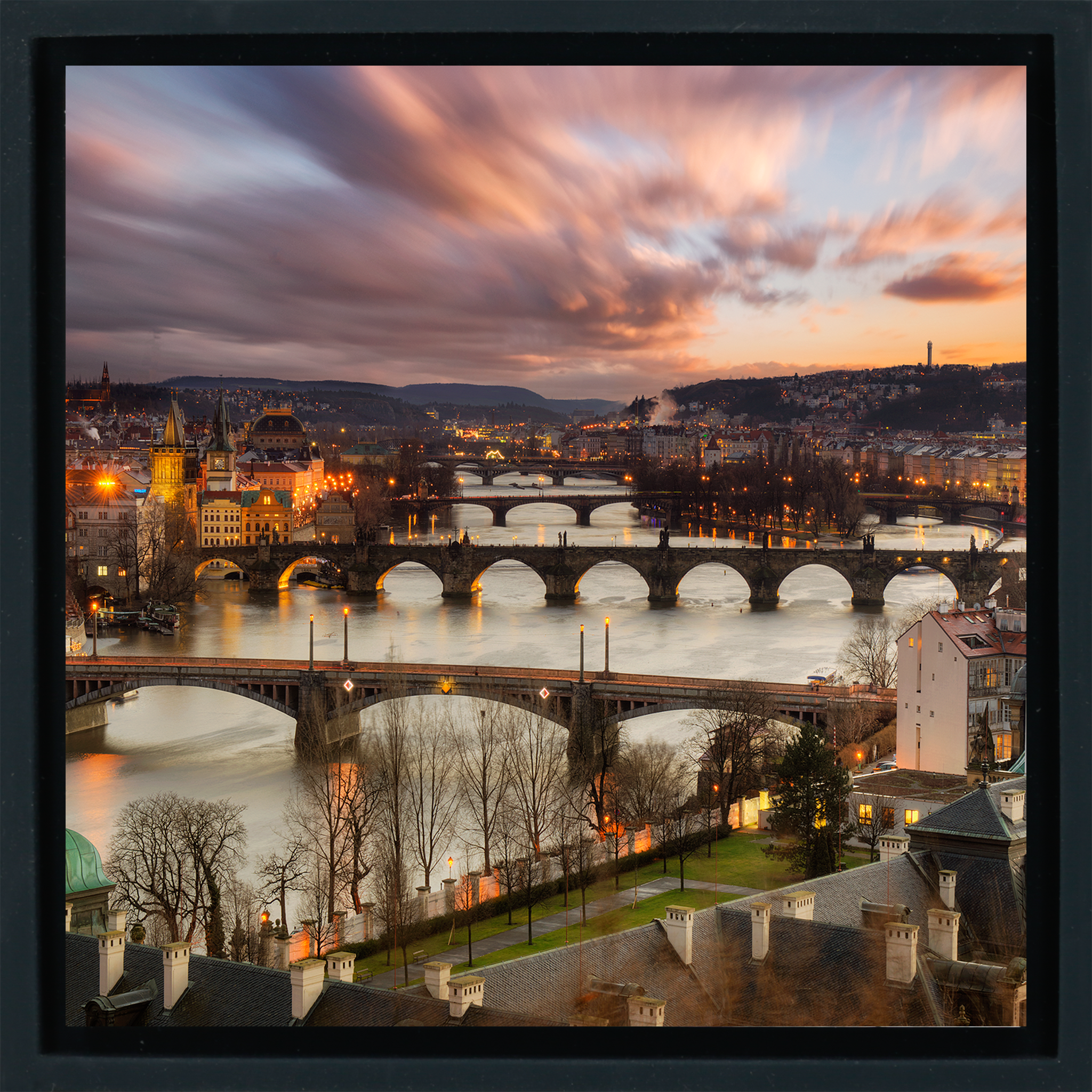 Vltava River - Zwarte Wrapp
