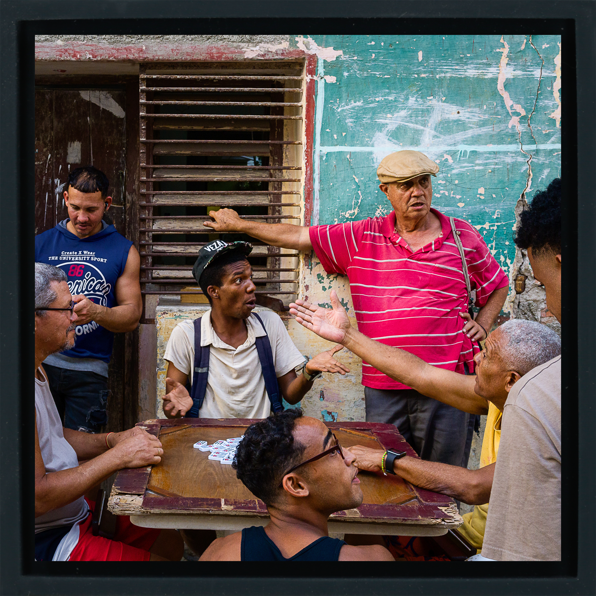 Game of Dominos - Black Wrapp