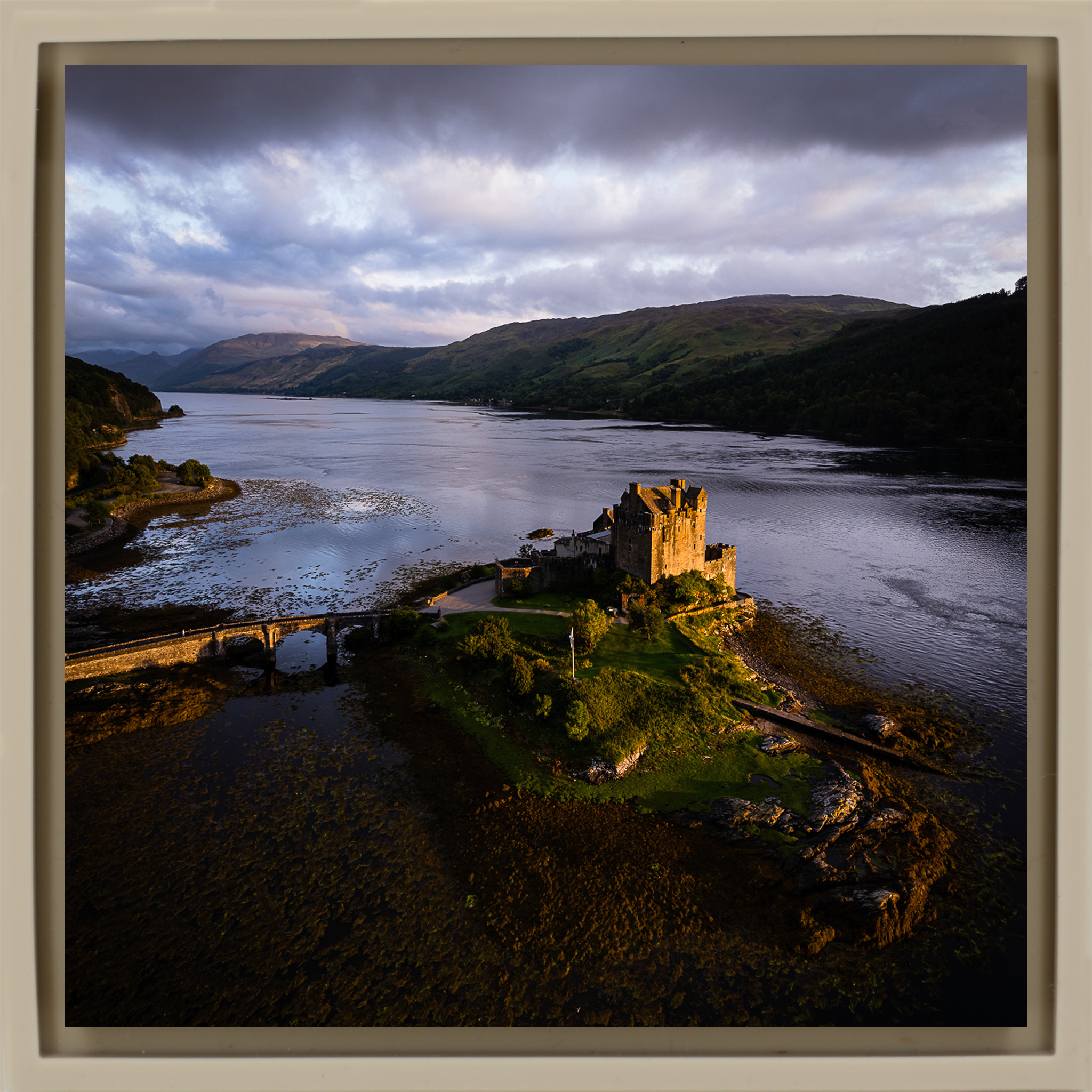 Castle Aglow - Zandkleurige Wrapp