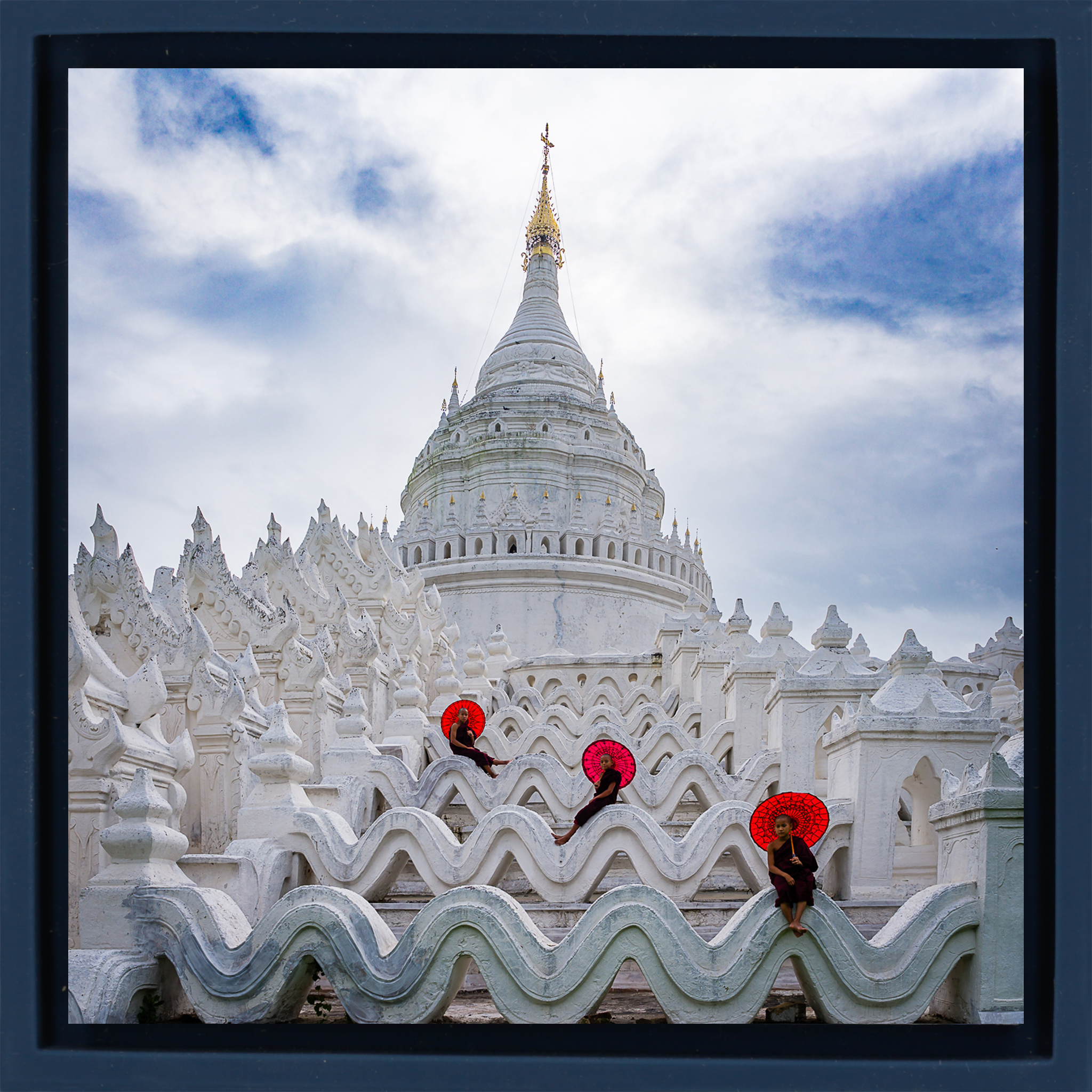 Hsinbyume Pagode - Dunkelblaue Verpackung