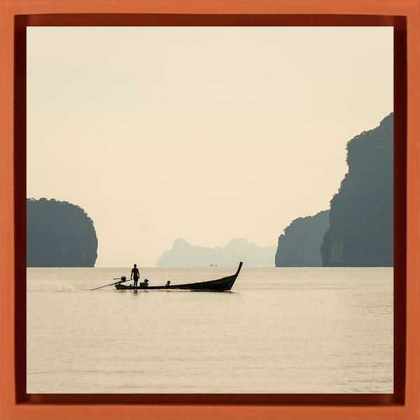 Gliding Waters - Orange Wrapp