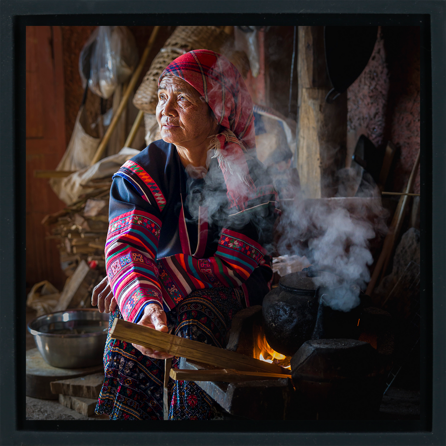 Hearth of Thailand - Black Wrapp
