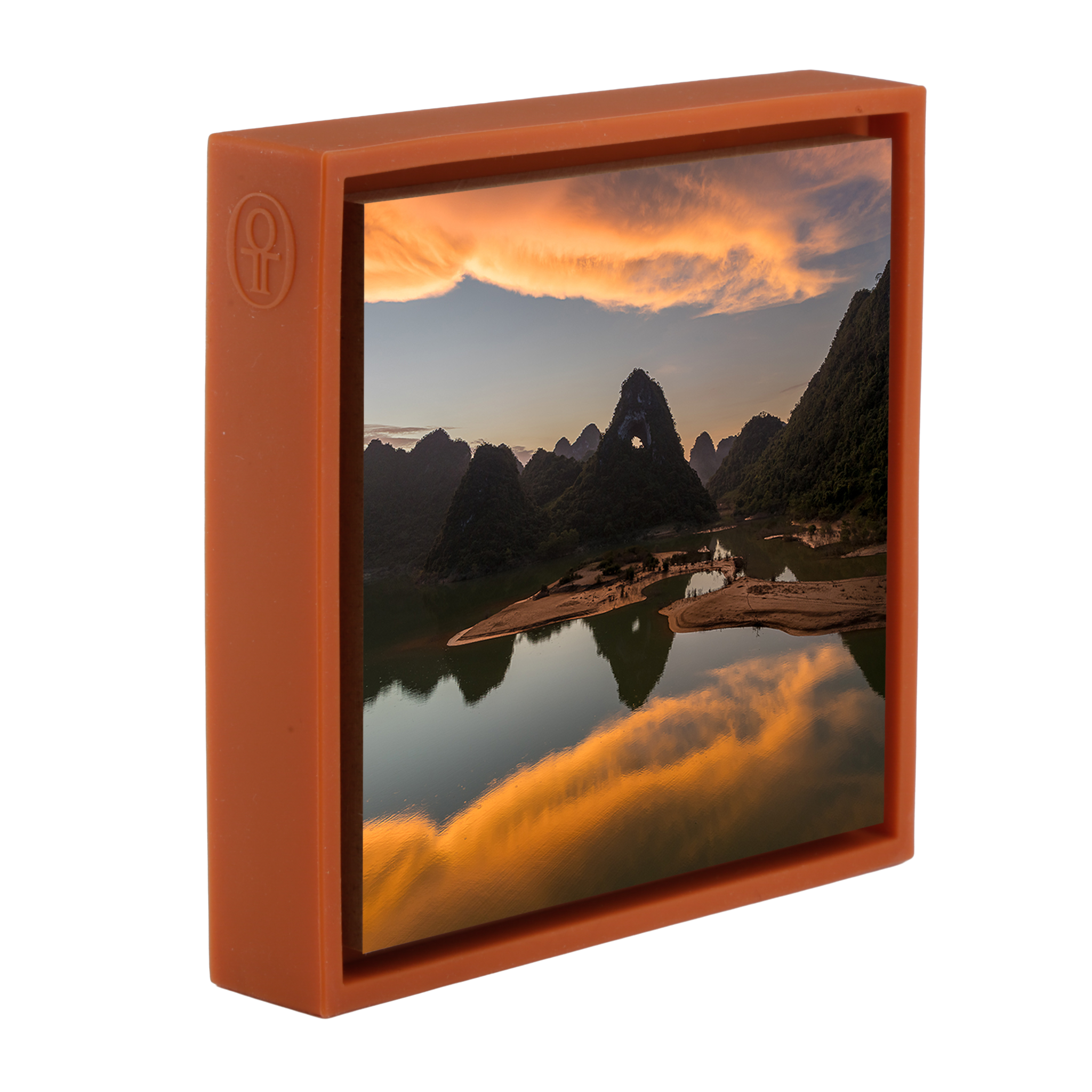 Gifts From The Eye of God - Oranje Wrapp
