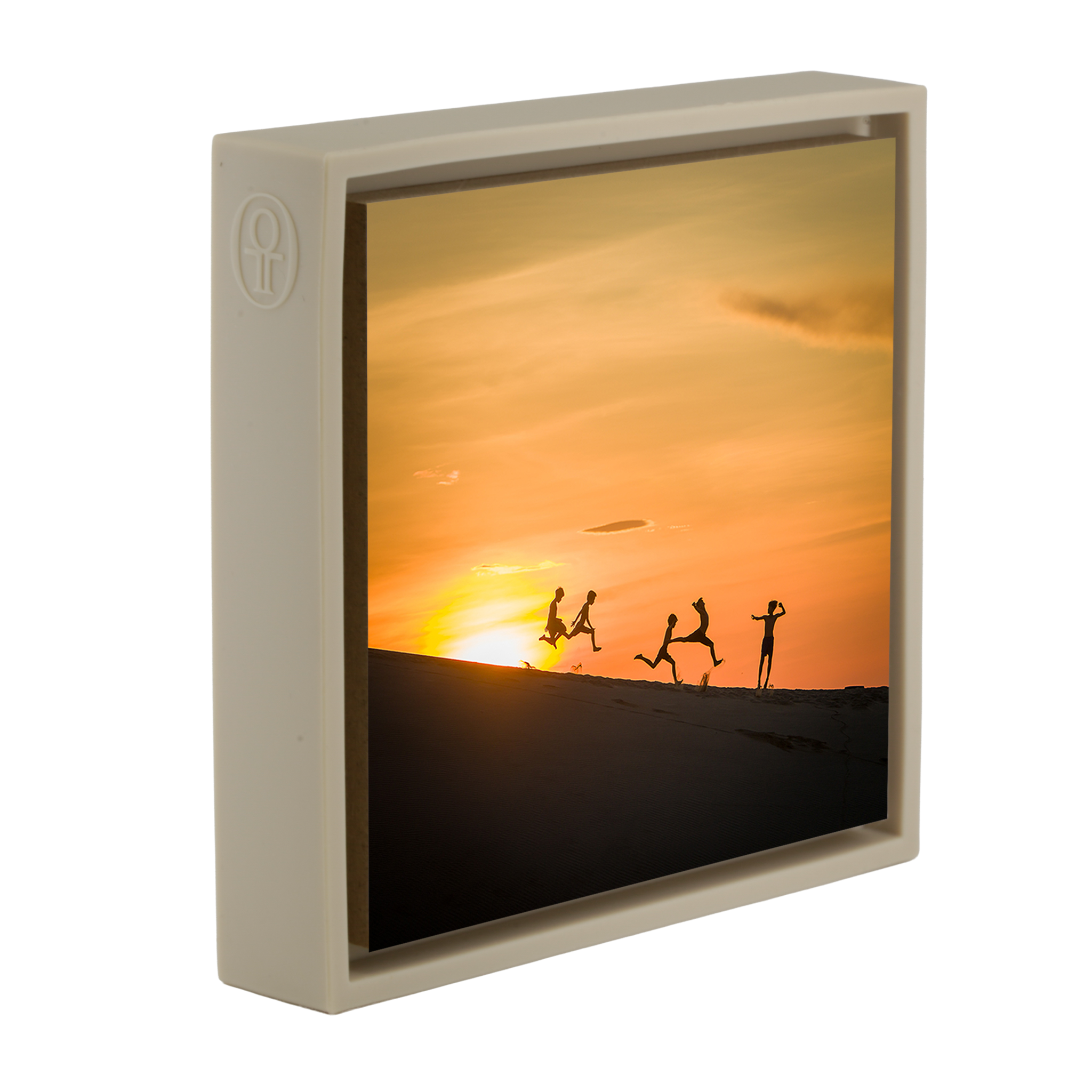 Cham Boys Running - Zandkleurige Wrapp
