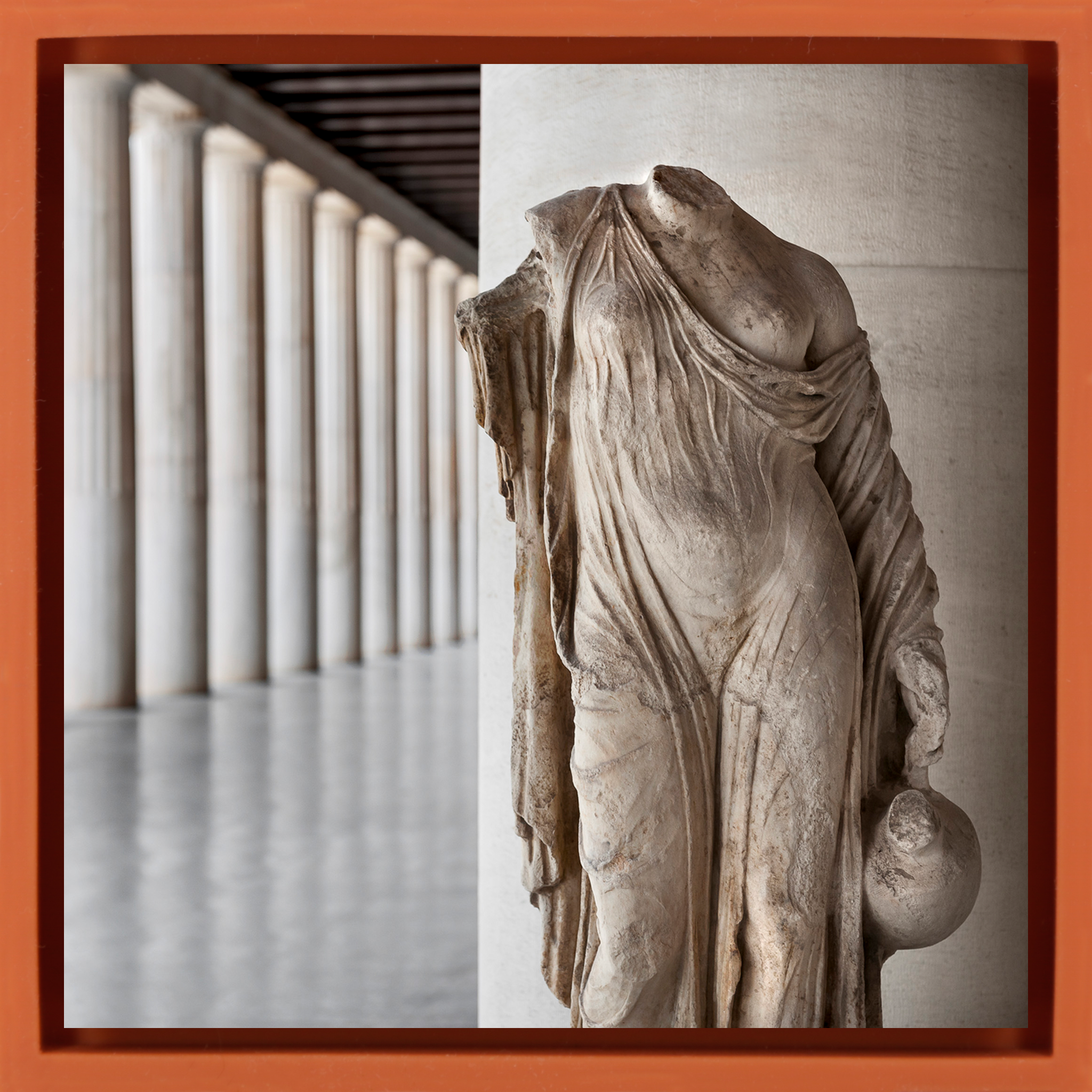 The Marble Muse - Oranje Wrapp