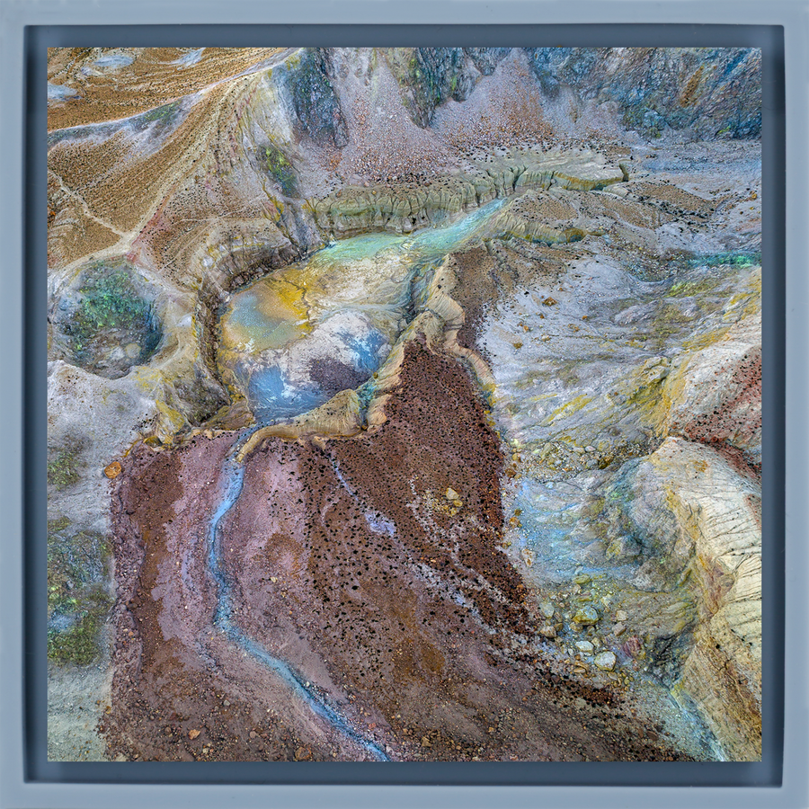 Nisyros Tinted Earth - Light Blue Wrapp