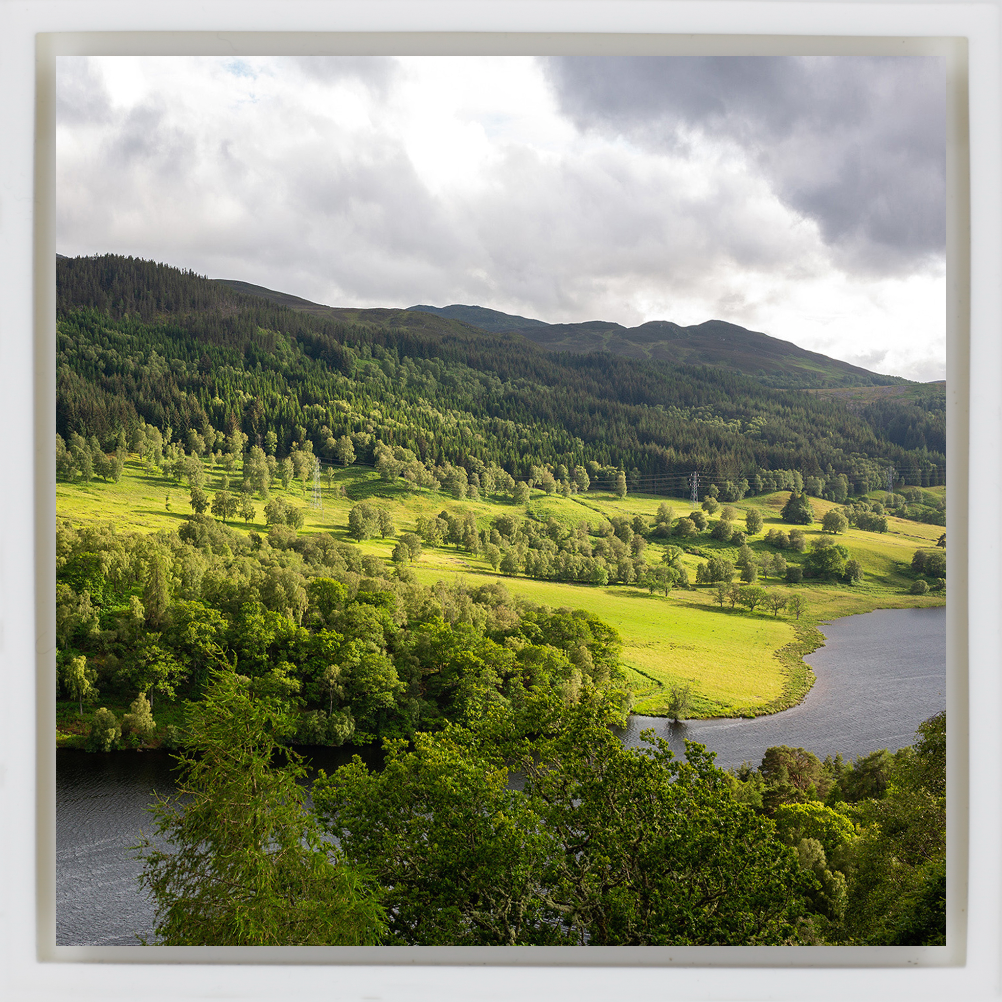 River Hill - White Wrapp