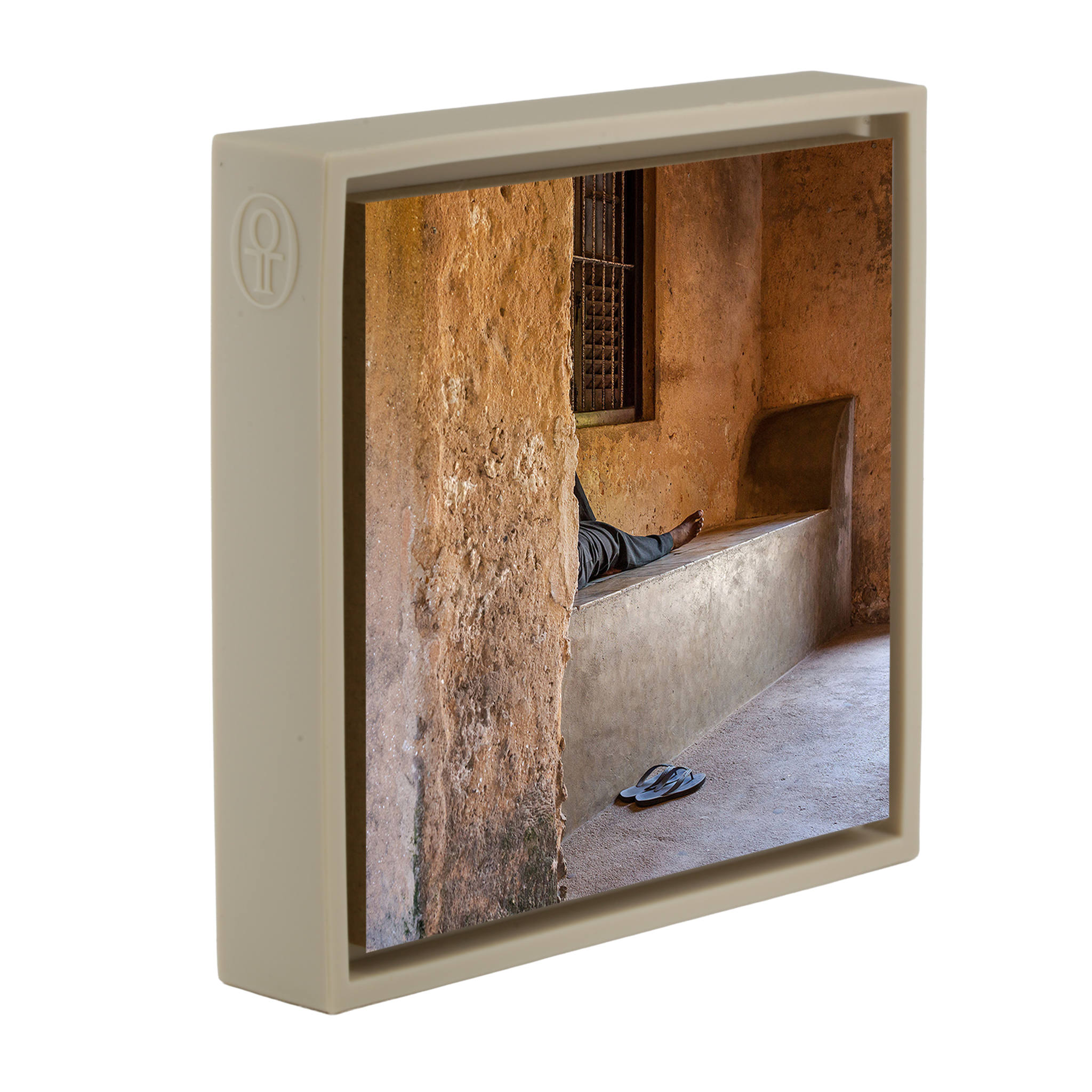 Taking a Rest - Sand Wrapp