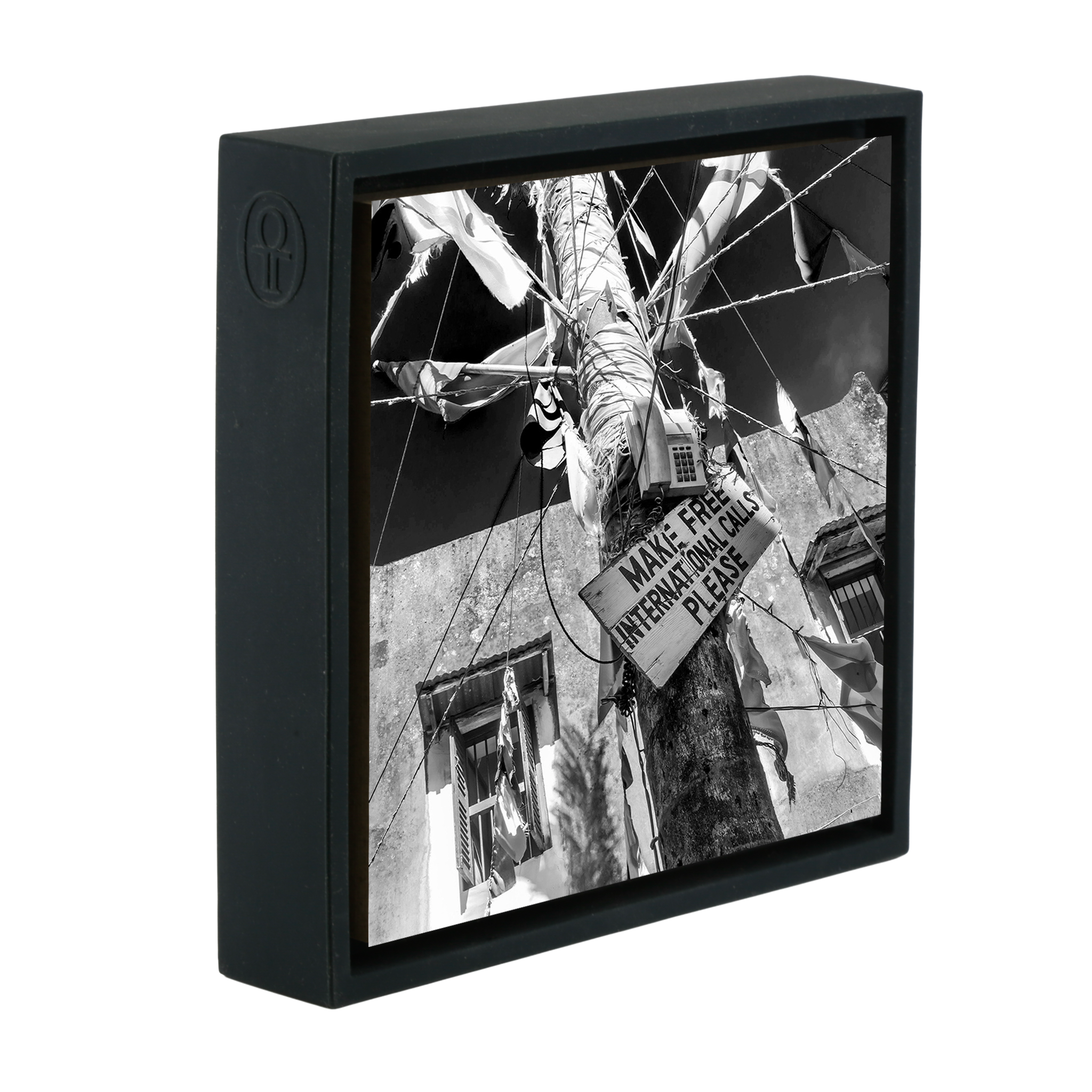 International Call - Black Wrapp