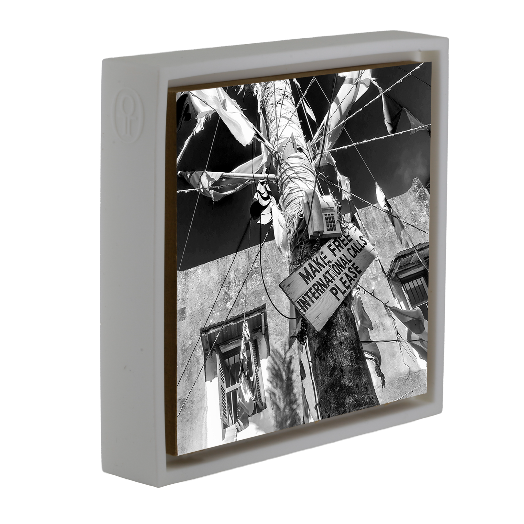 International Call - White Wrapp