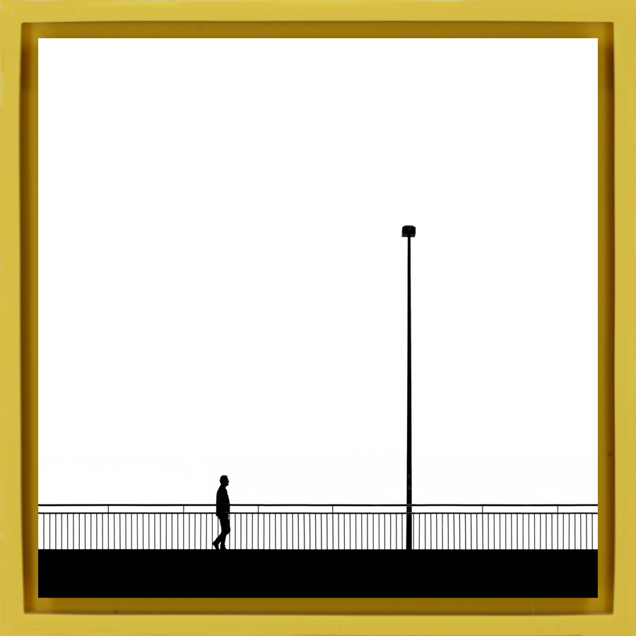 Black and Light - Gelbe Wrapp