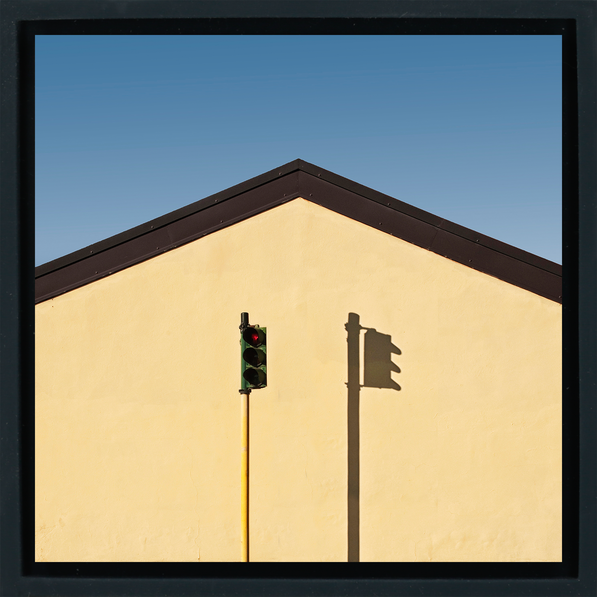 Red Light Yellow Wall- Black Wrapp