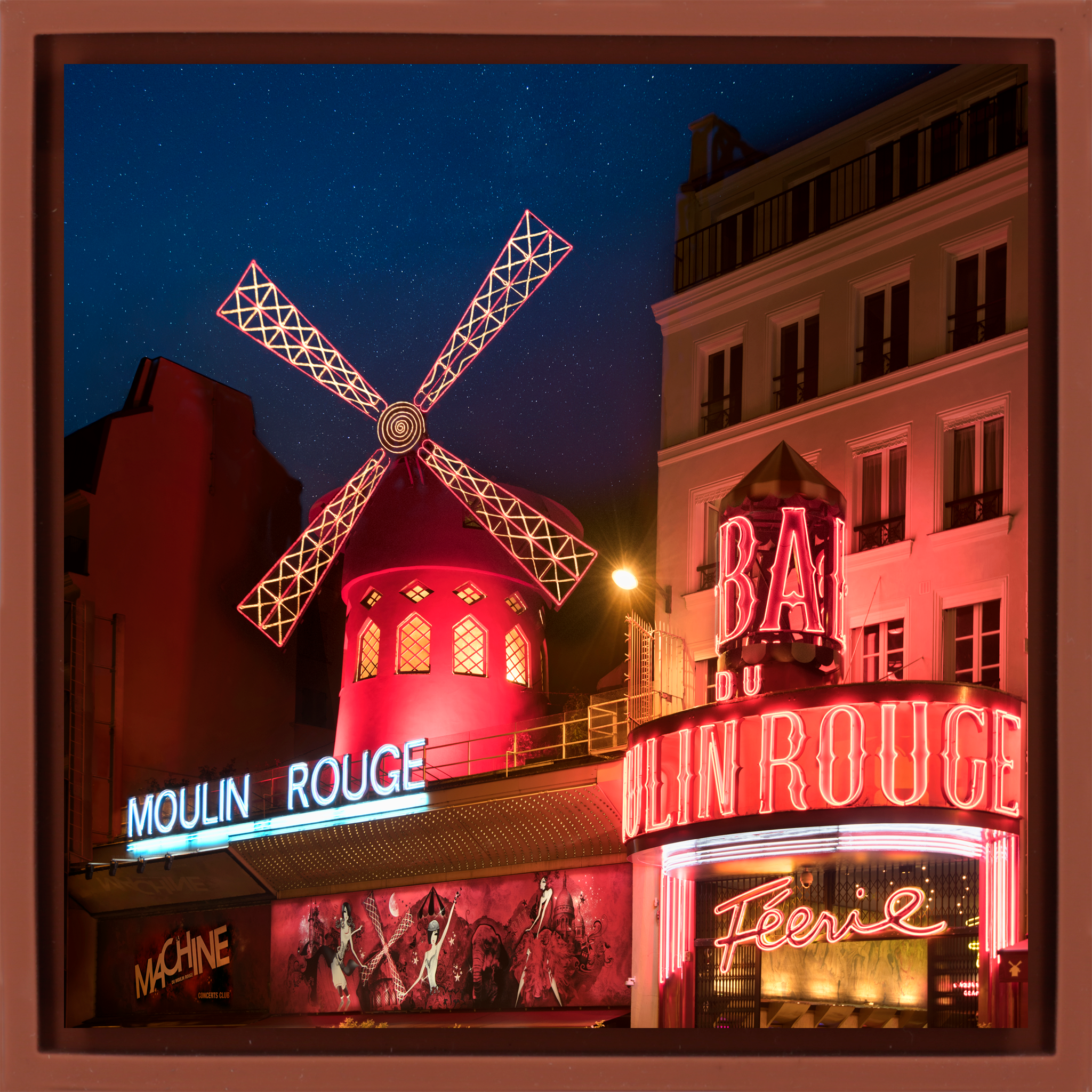 Moulin Rouge- Terra Wrapp