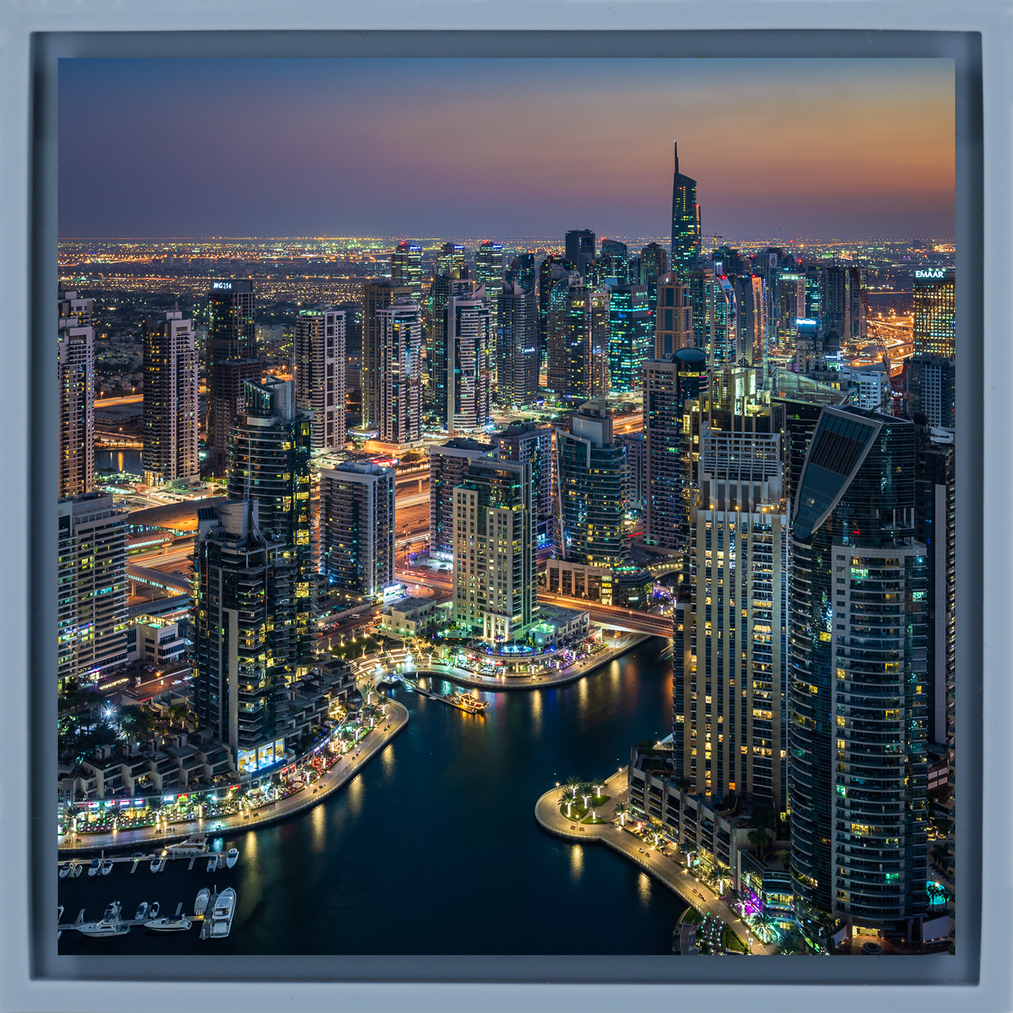 Dubai Marina - Lichtblauwe Wrapp