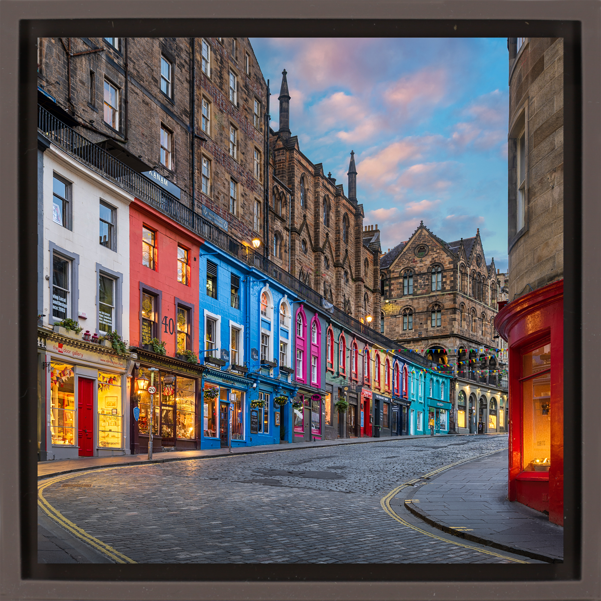 Victoria Street Edinburgh- Brown Wrapp