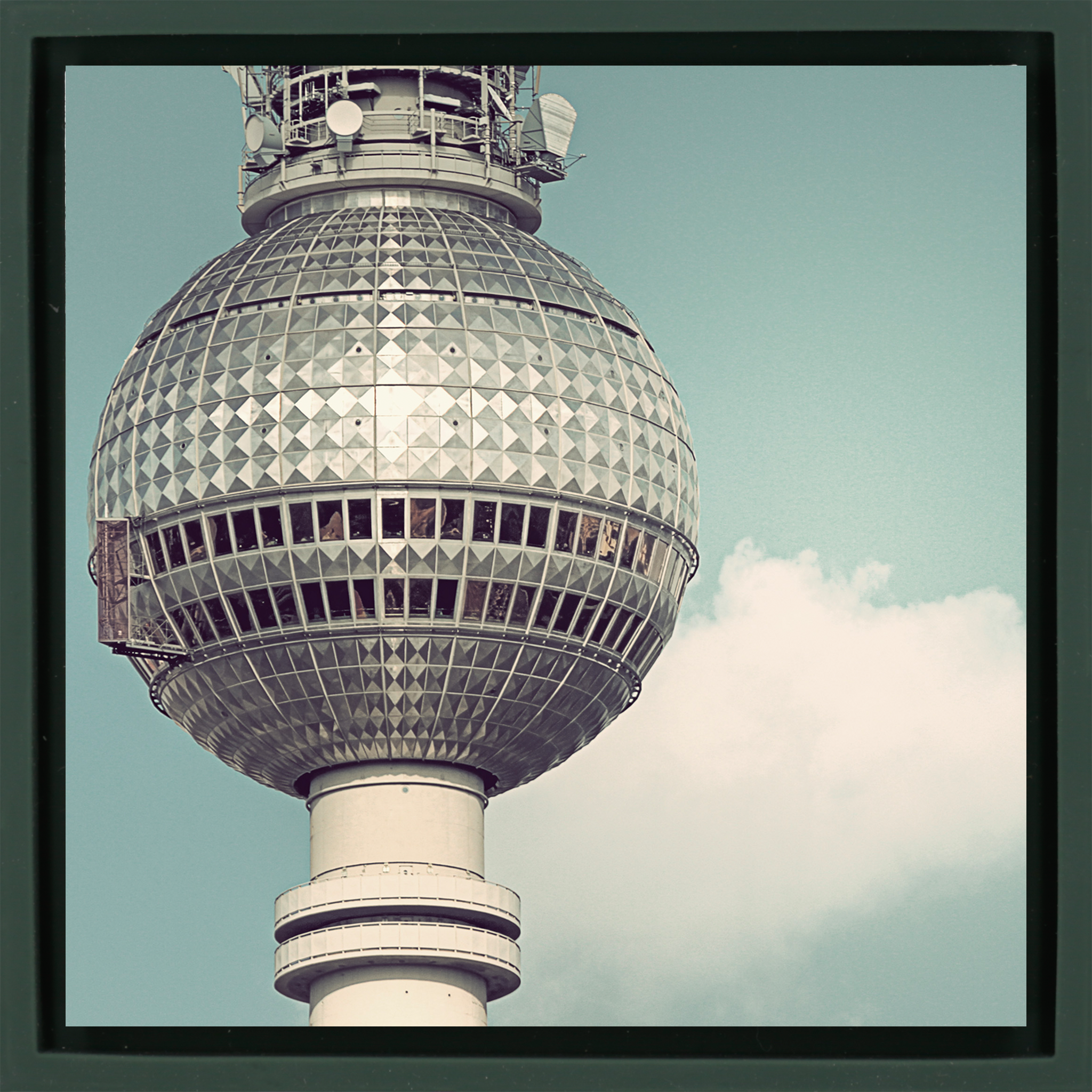 Fernsehturm - Donkergroene Wrapp