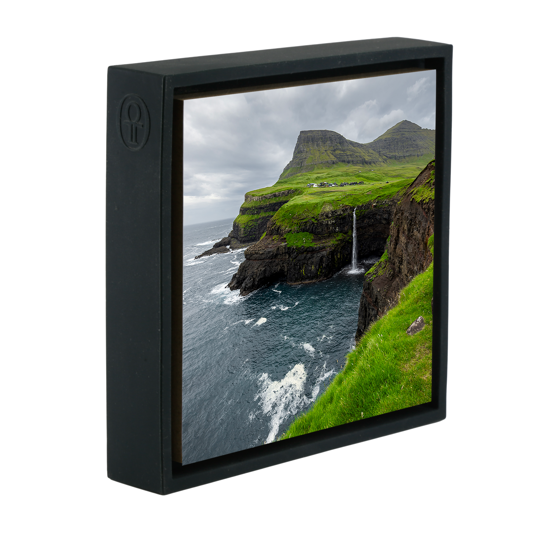 The Magic of Múlafossur- Black Wrapp