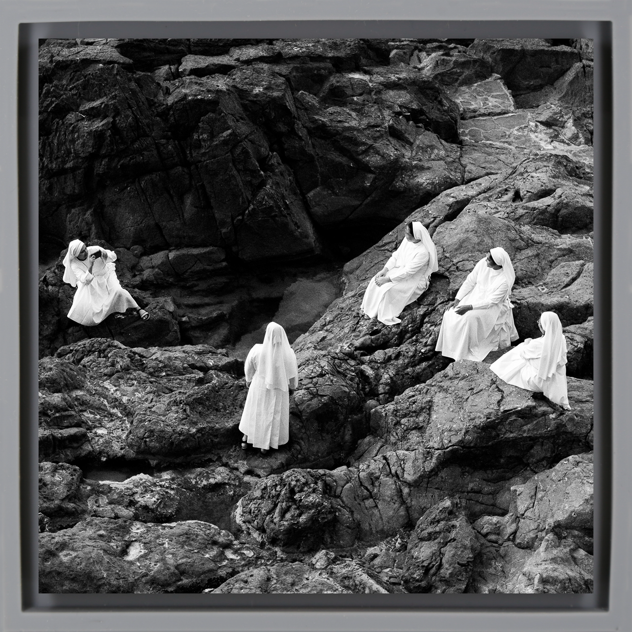 Big Smiles - Grey Wrapp