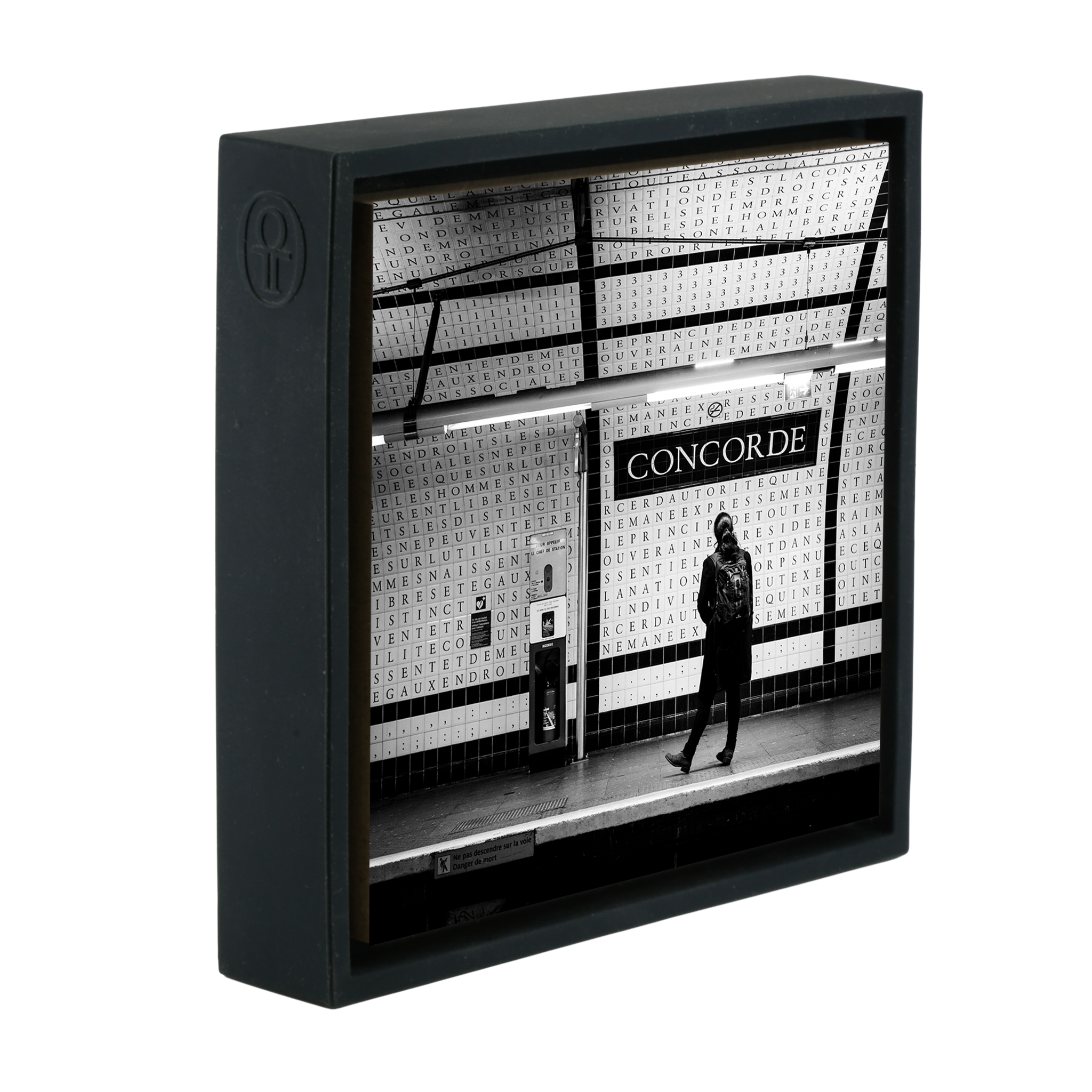 Paris Metro- Black Wrapp
