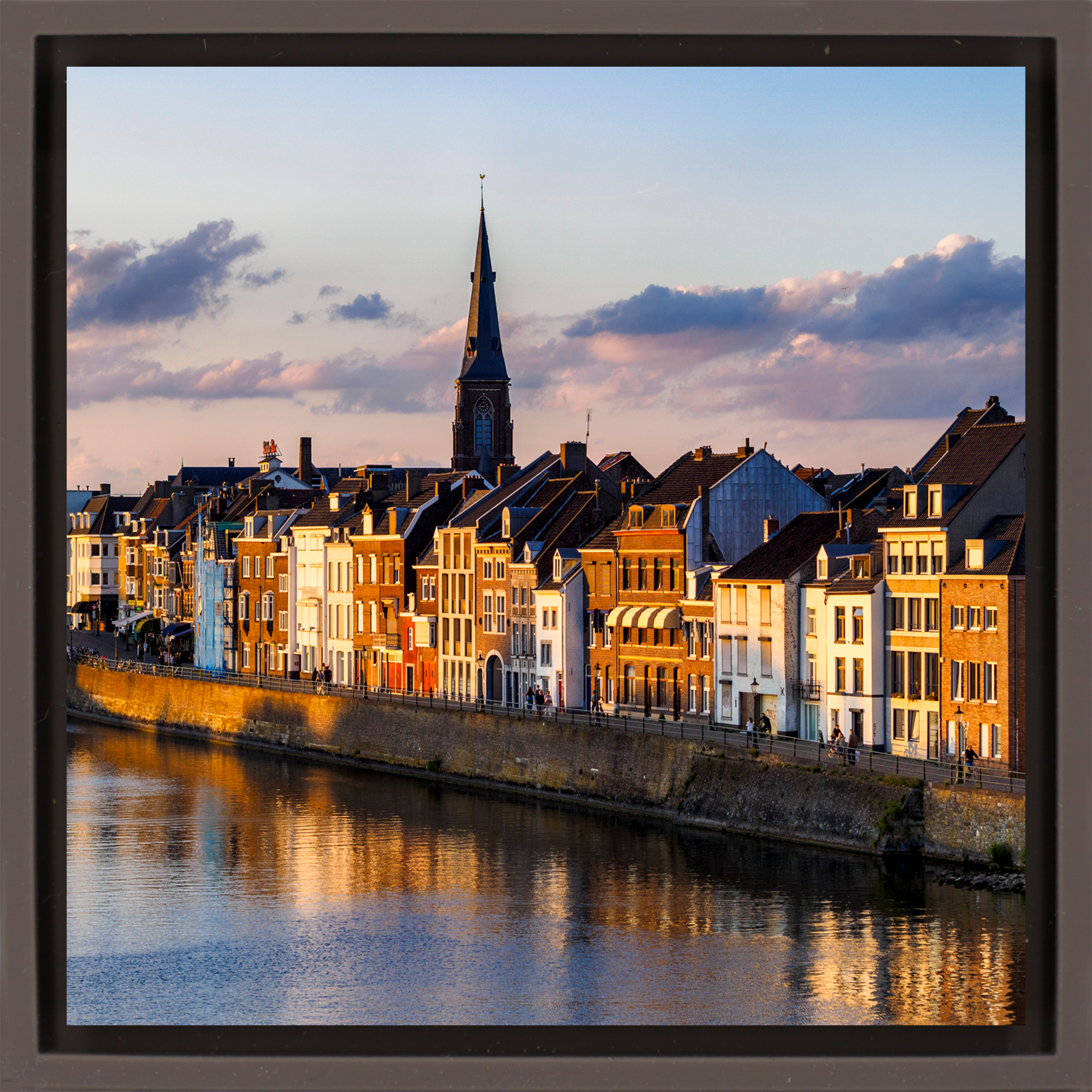 Maastricht on the Meurse - Bruine Wrapp