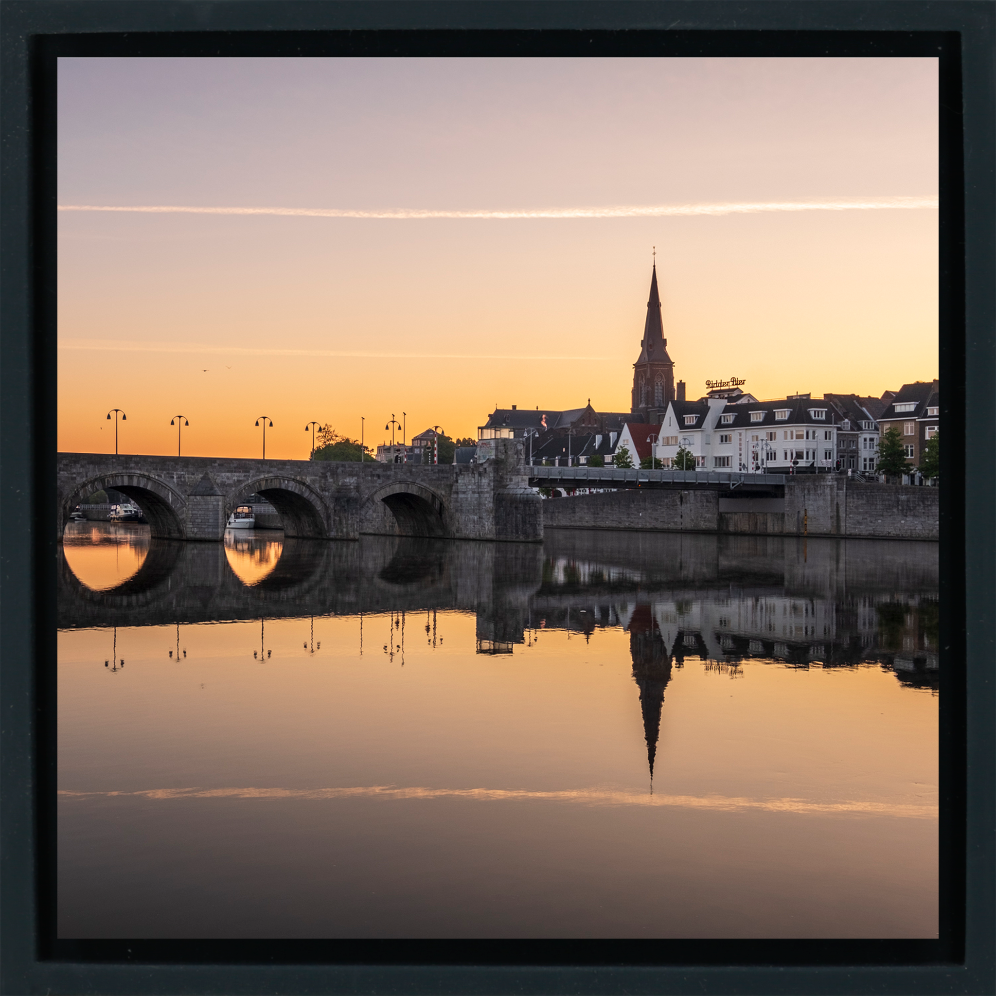 St Servaas Bridge - Zwarte Wrapp