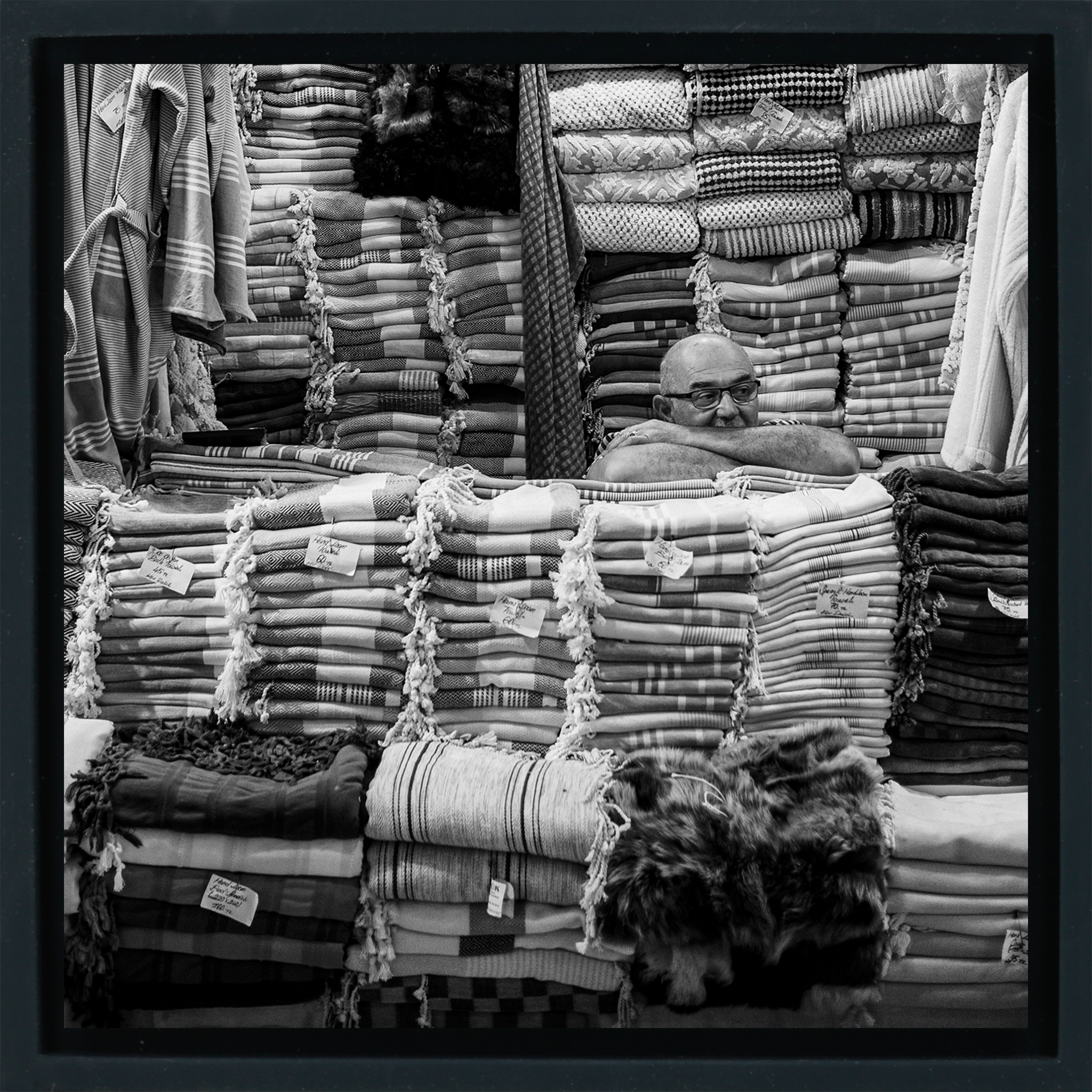 Quiet Day at the Market- Black Wrapp