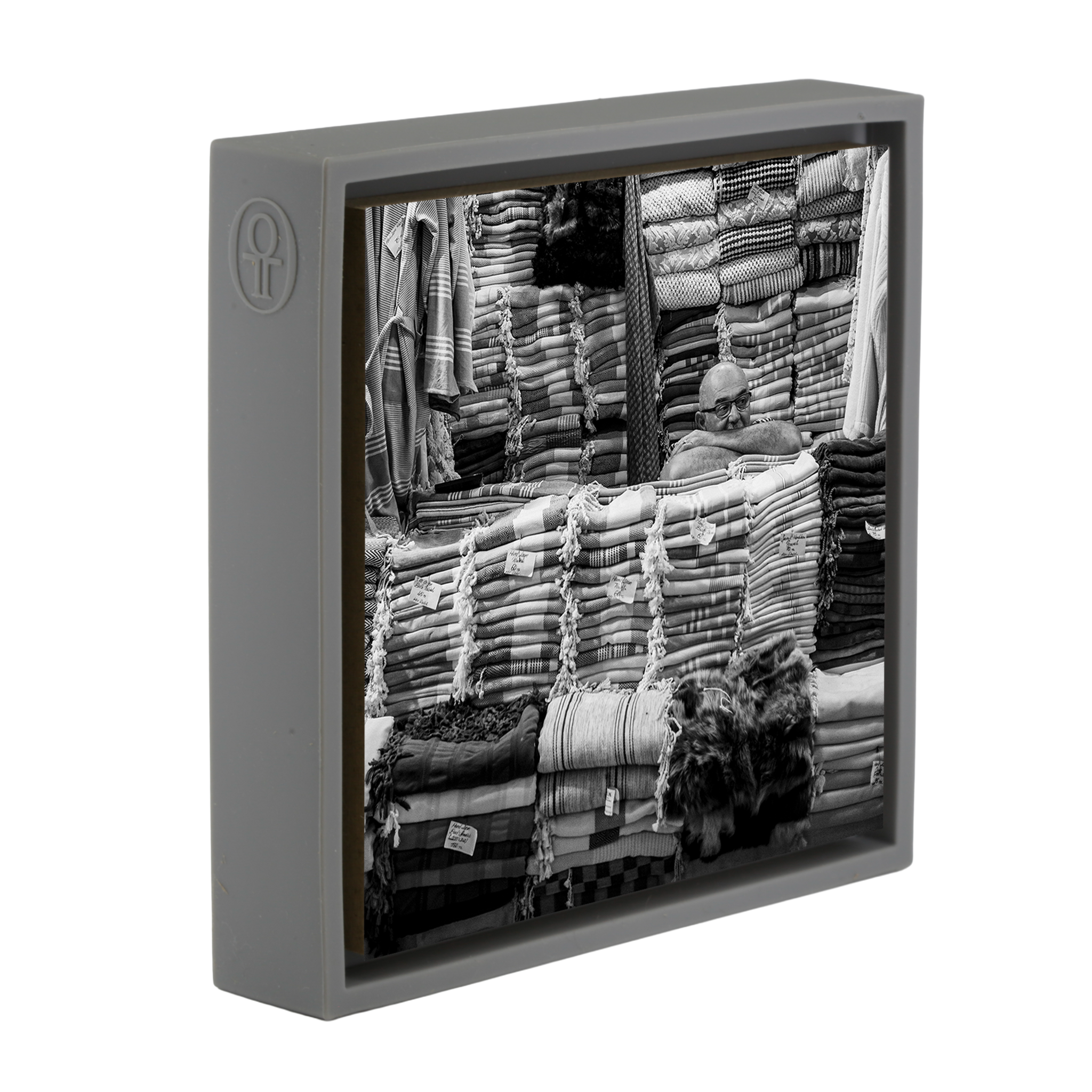 Quiet Day at the Market- Grey Wrapp