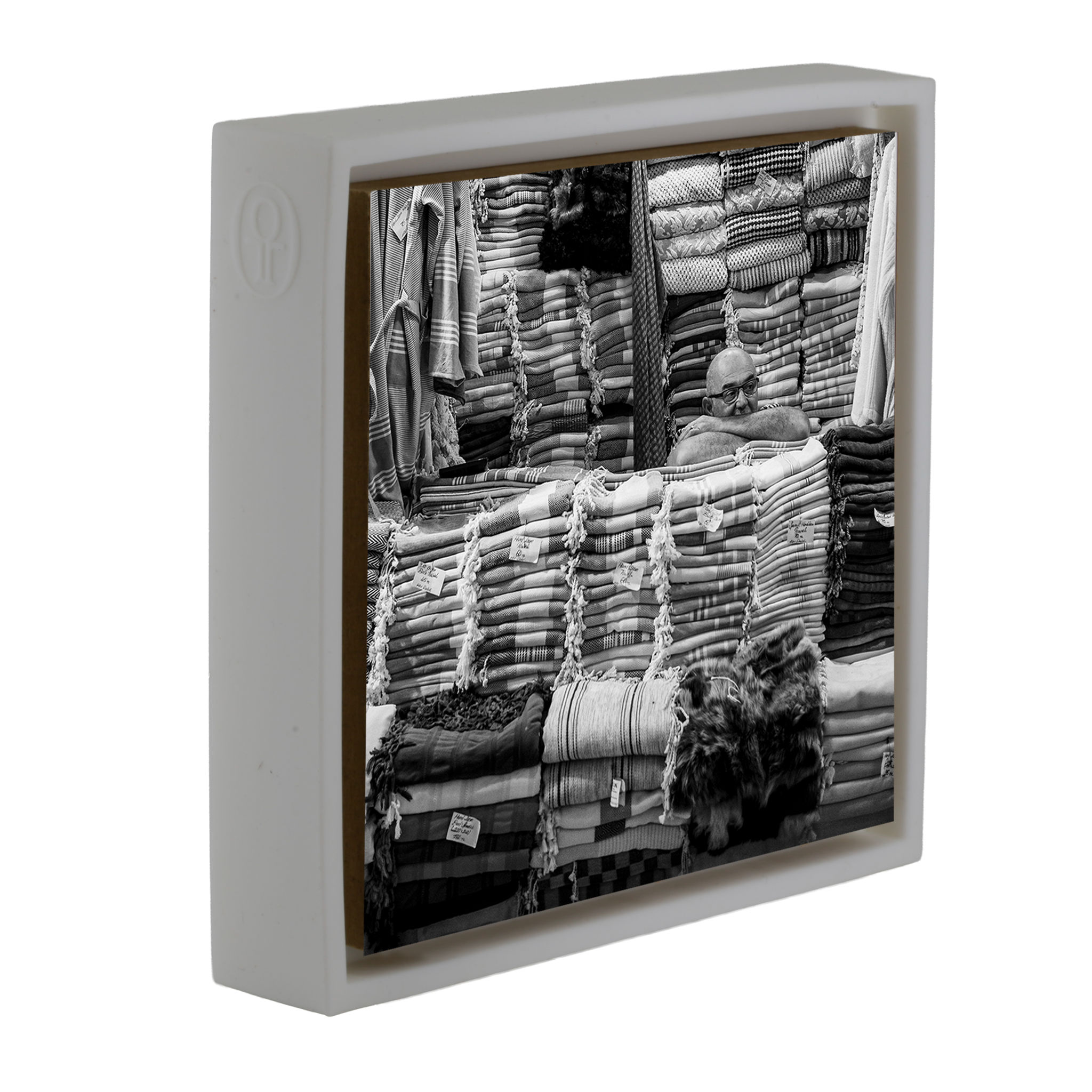 Quiet Day at the Market- White Wrapp