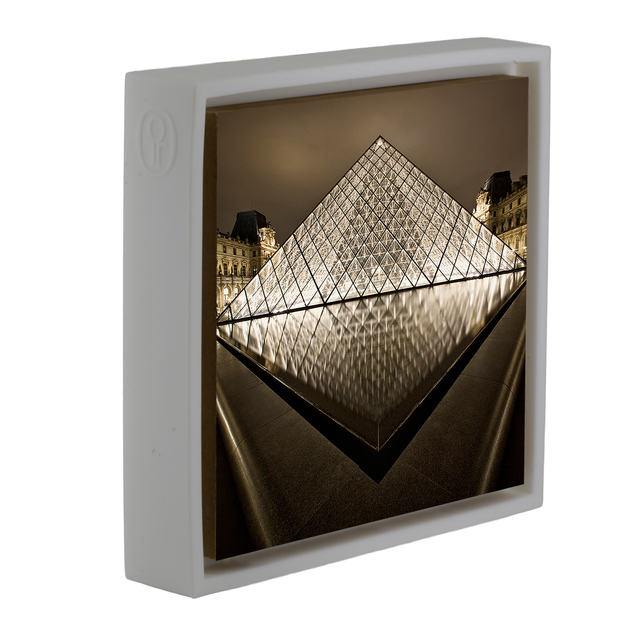 Louvre After Dark- White Wrapp