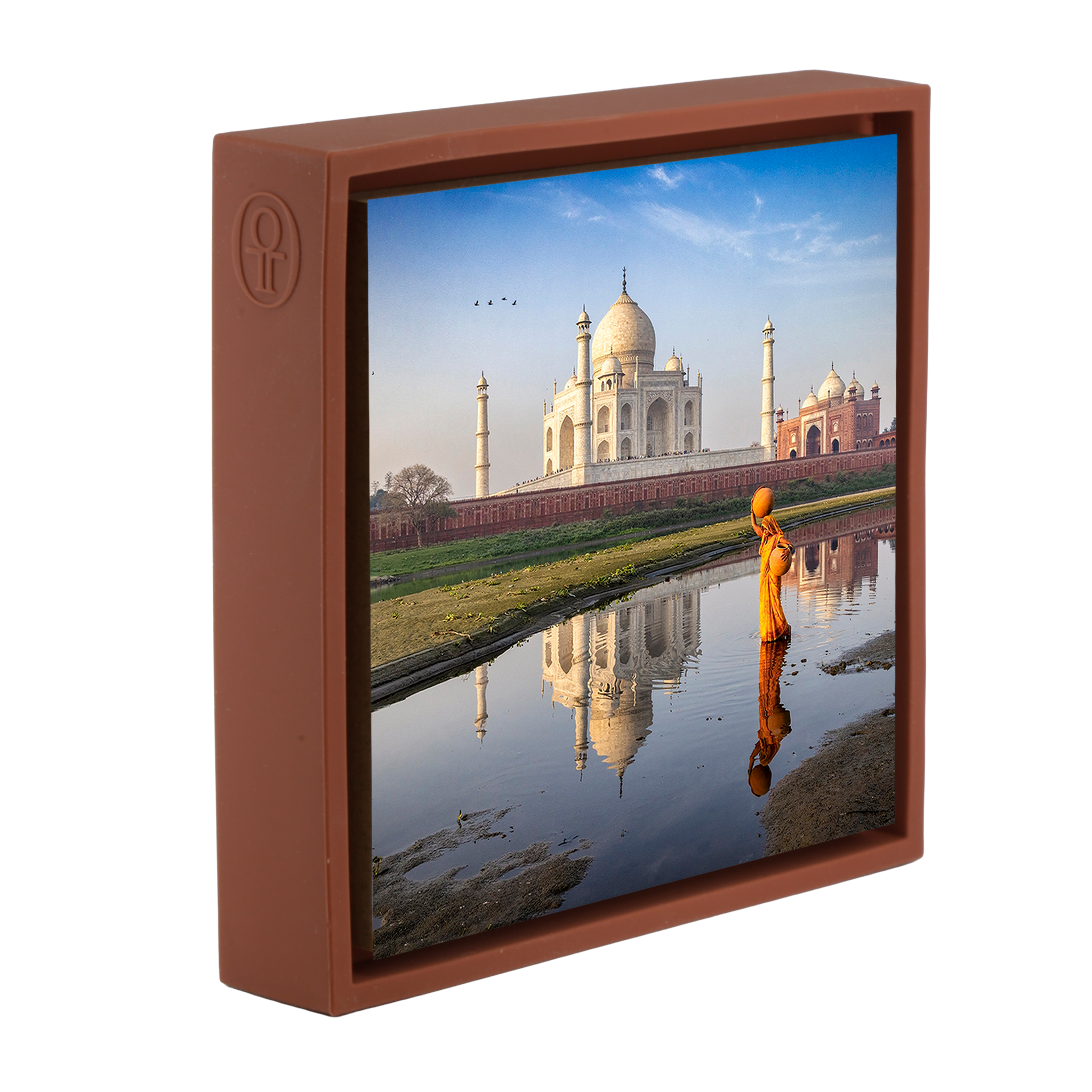 Walking Behind The Taj Mahal - Terra Wrapp