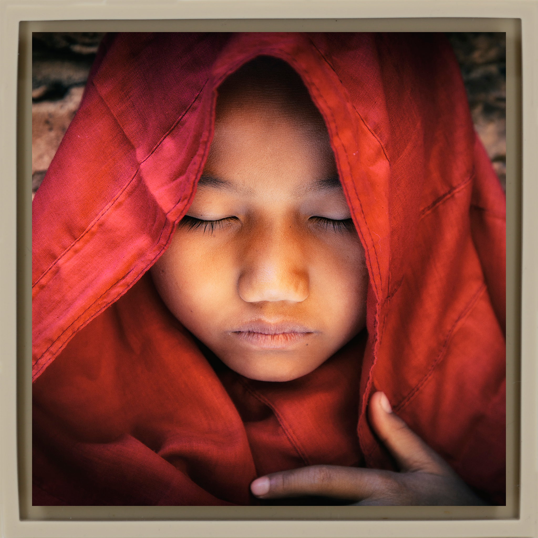 Novice Monk - Zandkleurige Wrapp