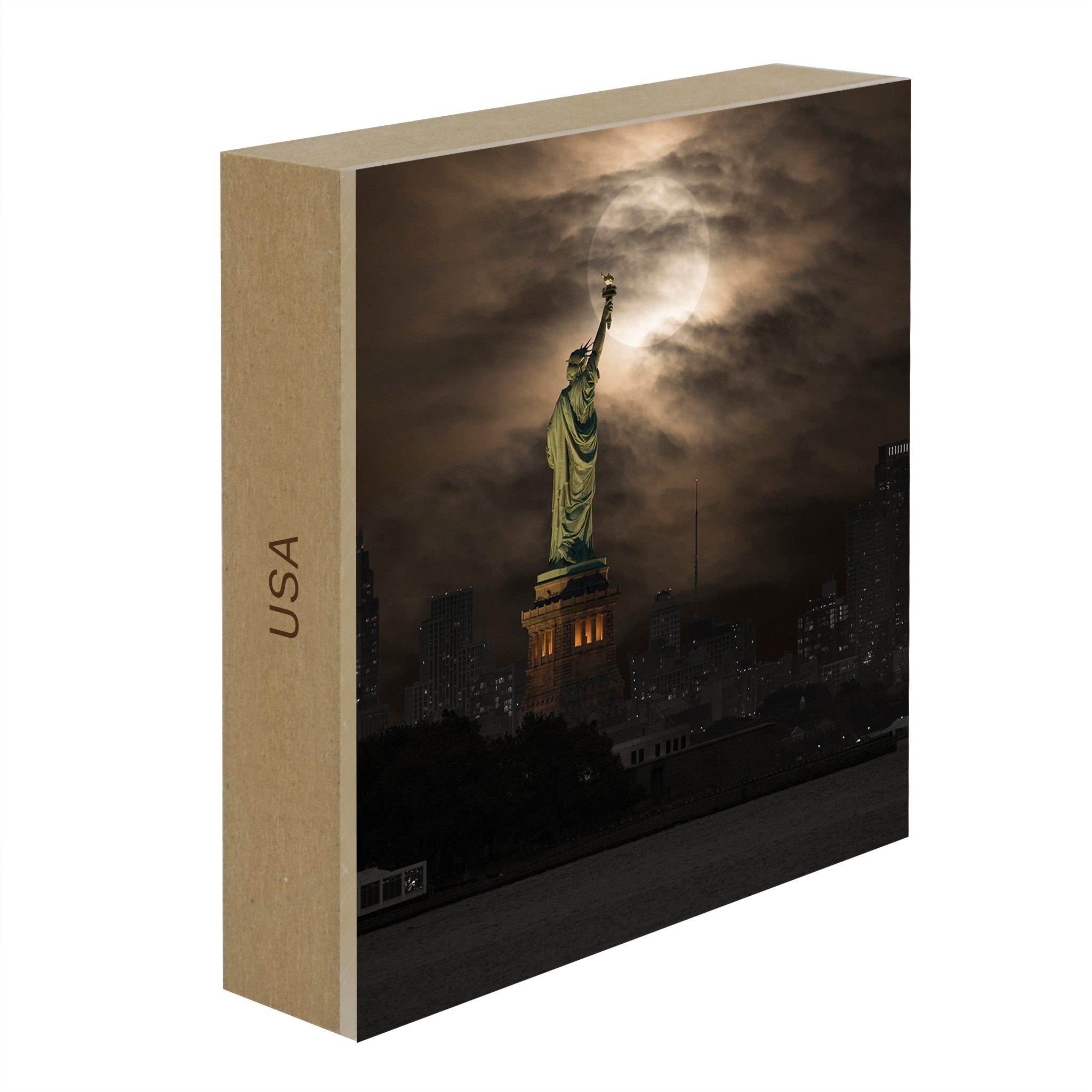 Lady Liberty- Collection: USA