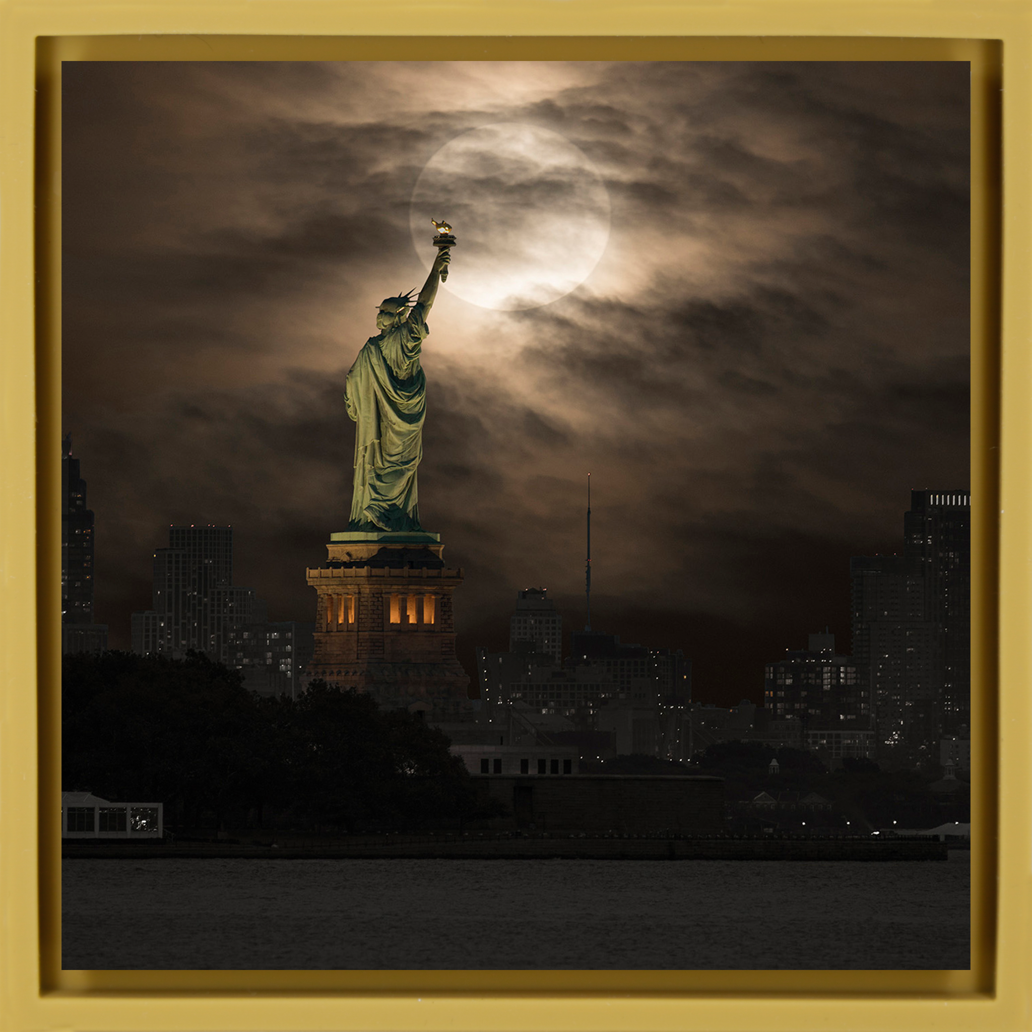 Lady Liberty - Okergele Wrapp