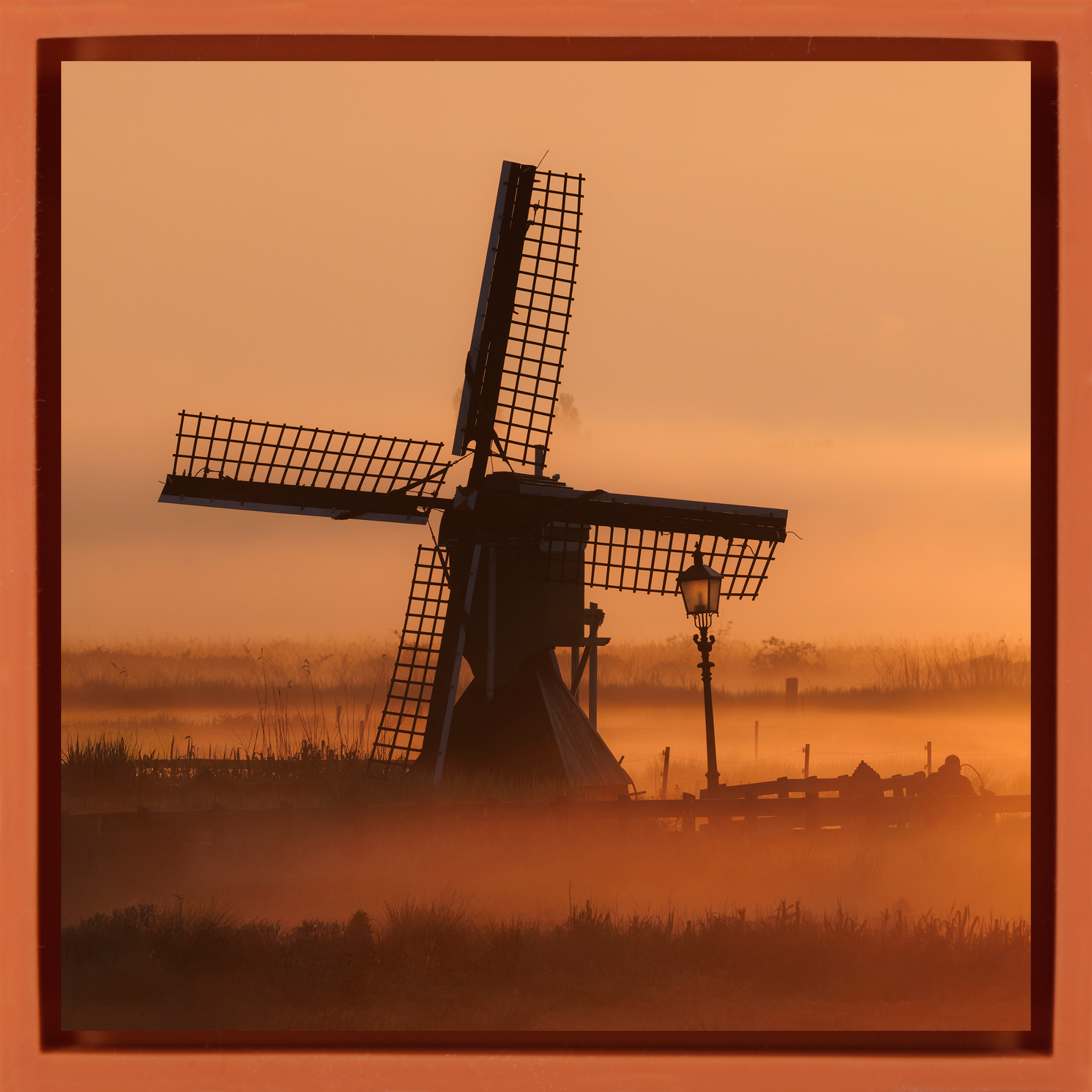 Zaanse Schans in Orange- Orange Wrapp