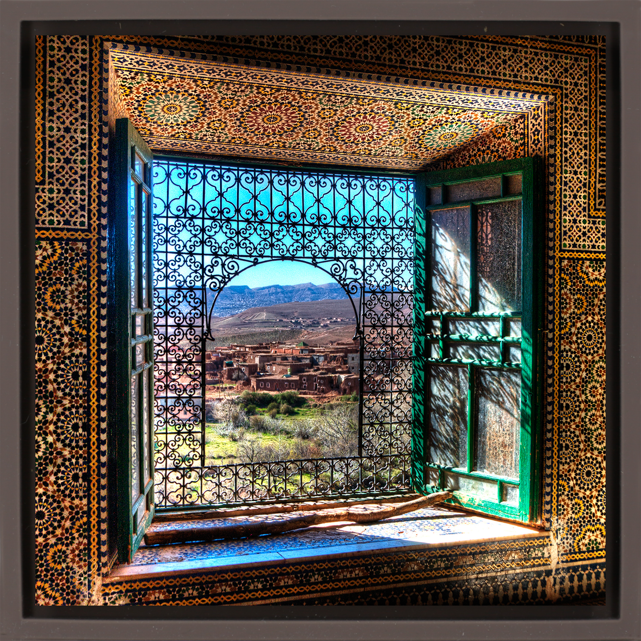 Morocco Window- Brown Wrapp