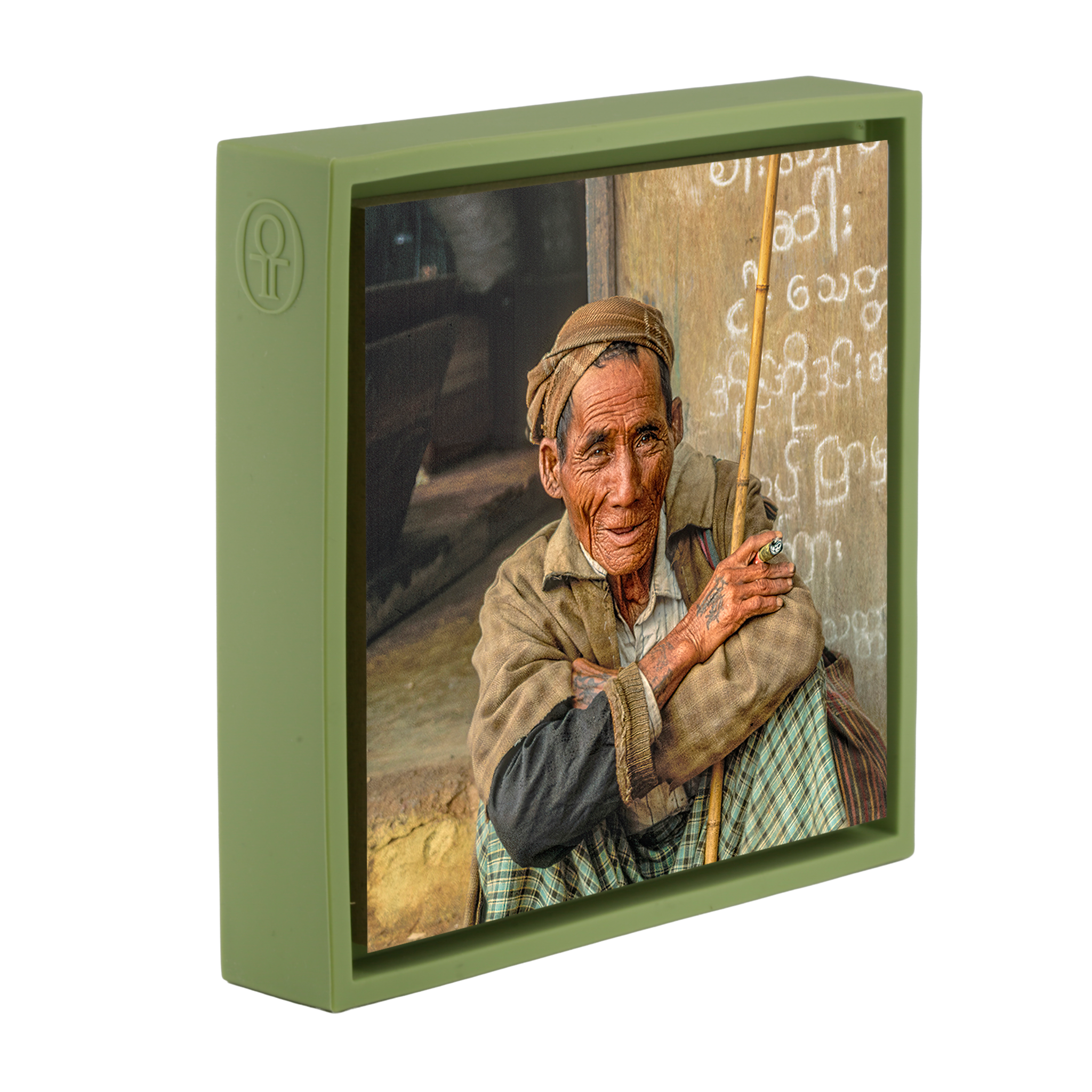 Cigar Smoker - Light Green Wrapp