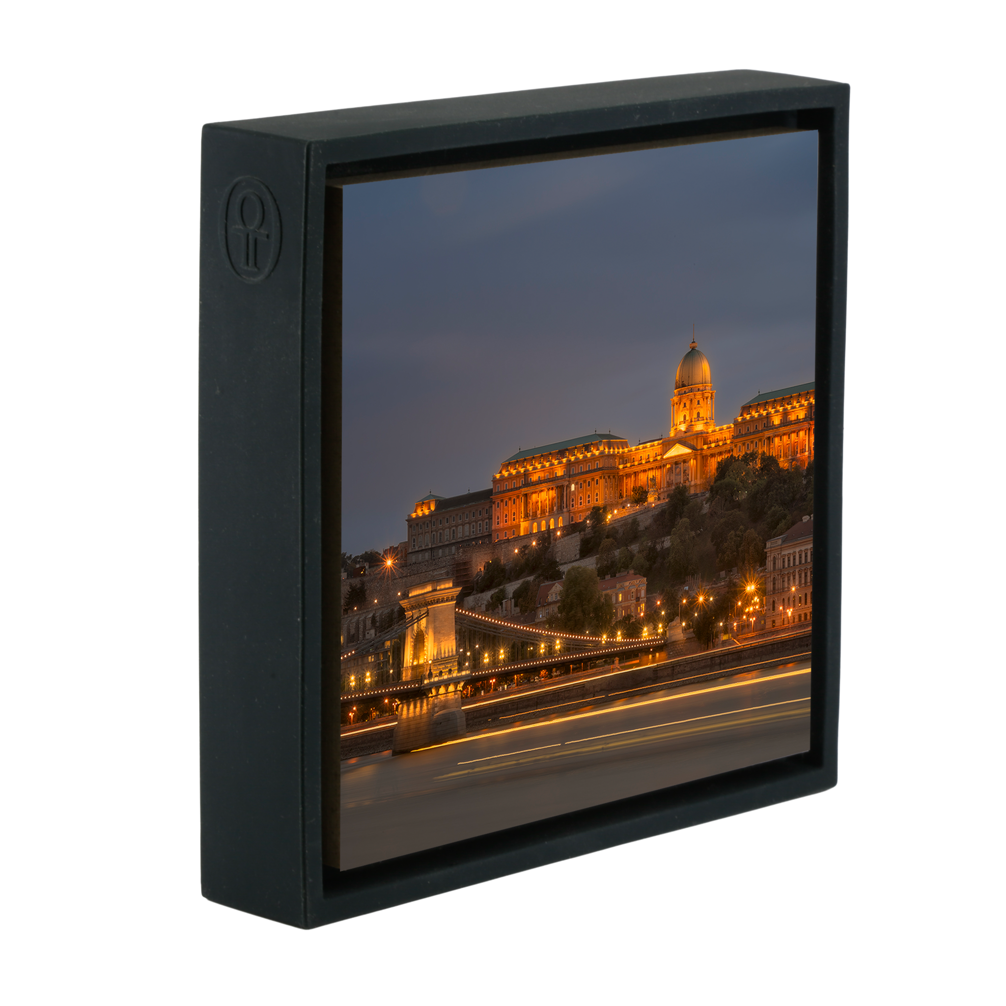 Buda Castle- Black Wrapp