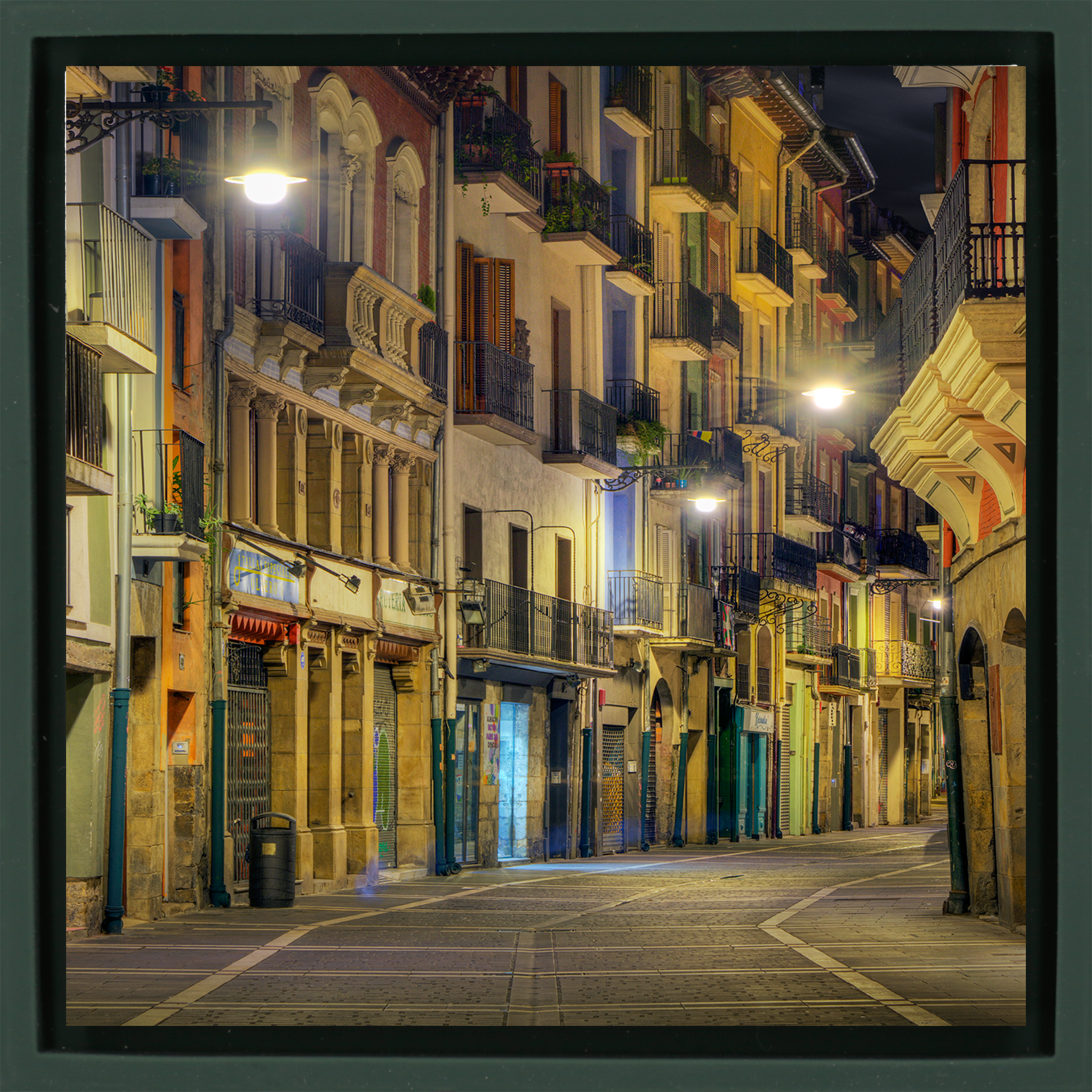 Pamplona- Dark Green Wrapp