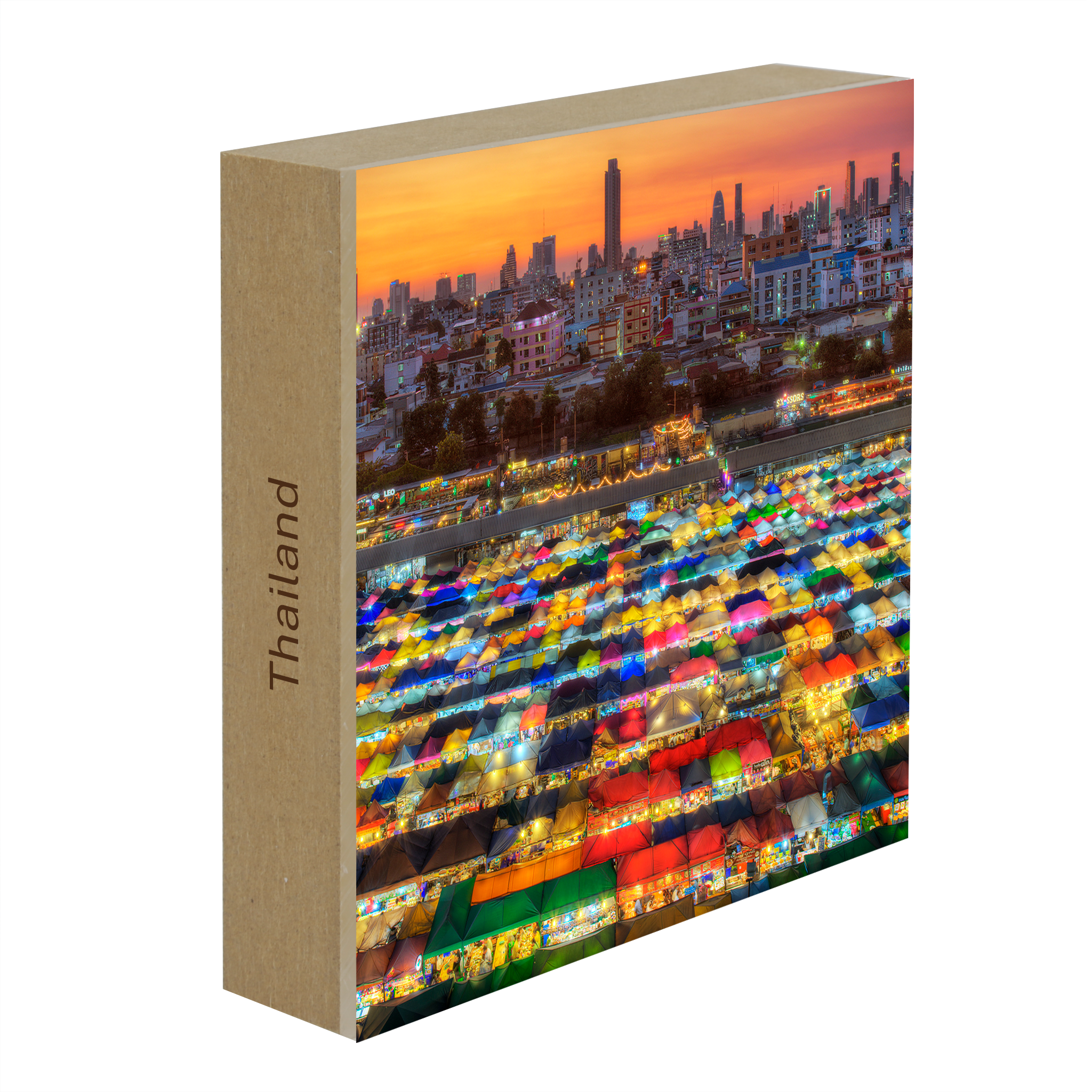 Rod Fai Market- Collection: Thailand