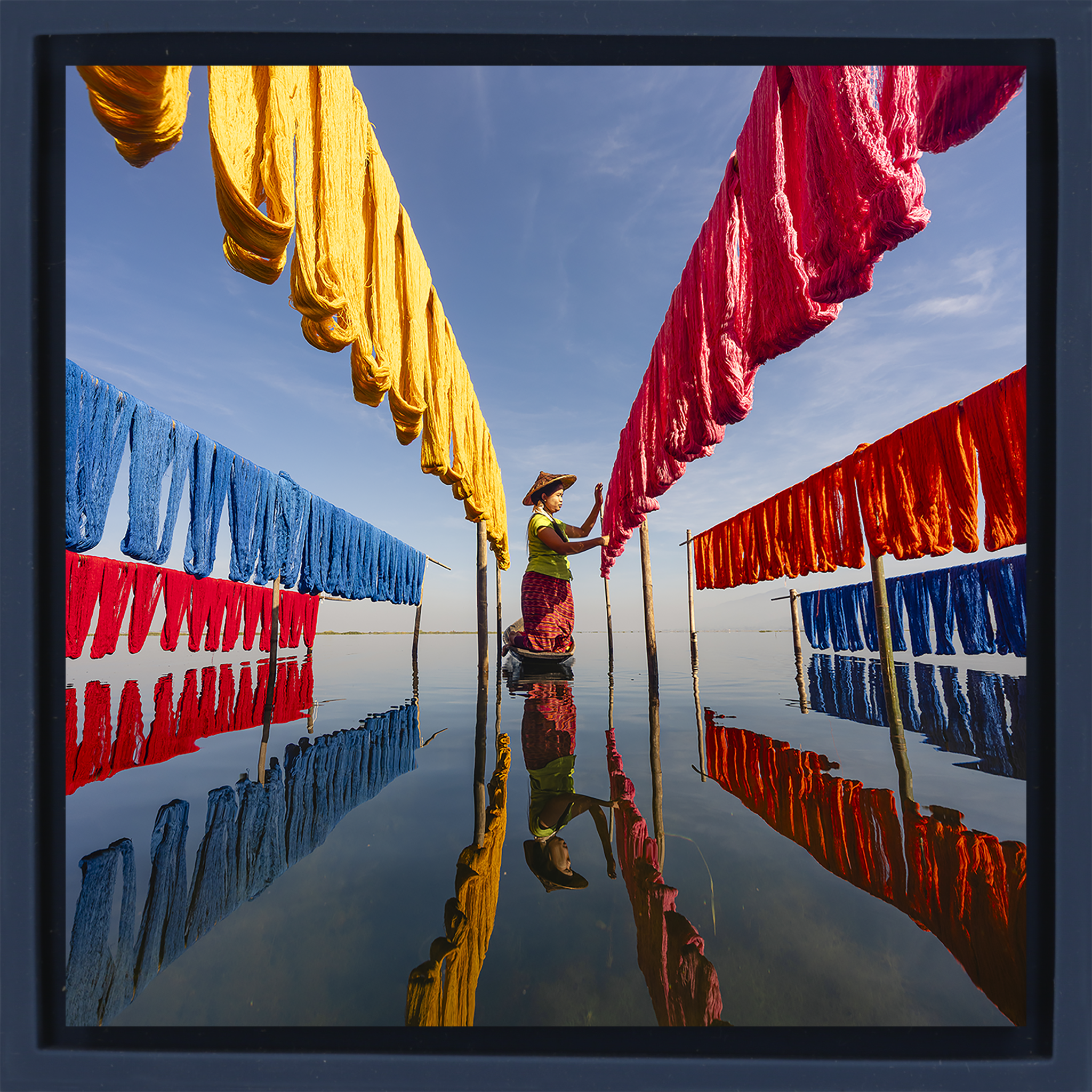 Drying Silk Inle Lake- Dark Blue Wrapp