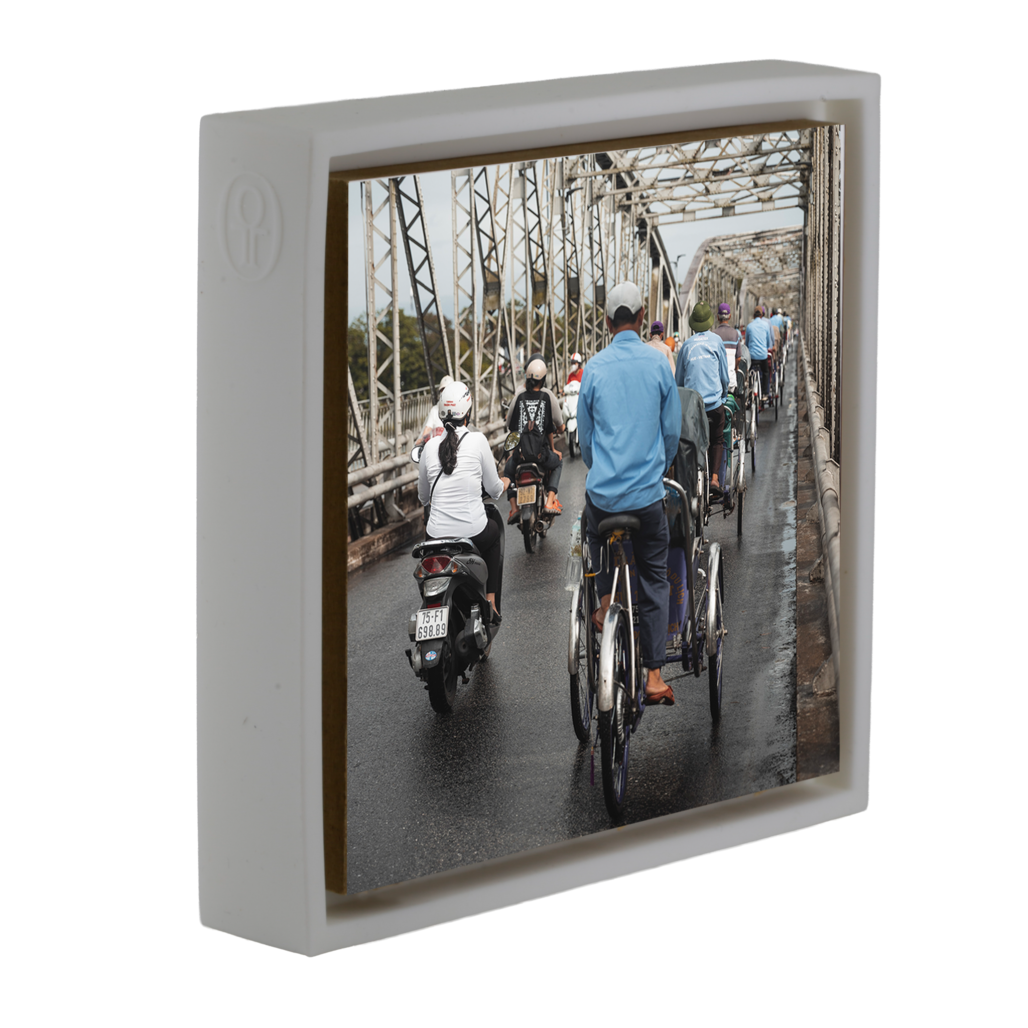 Morning Commute - Witte Wrapp