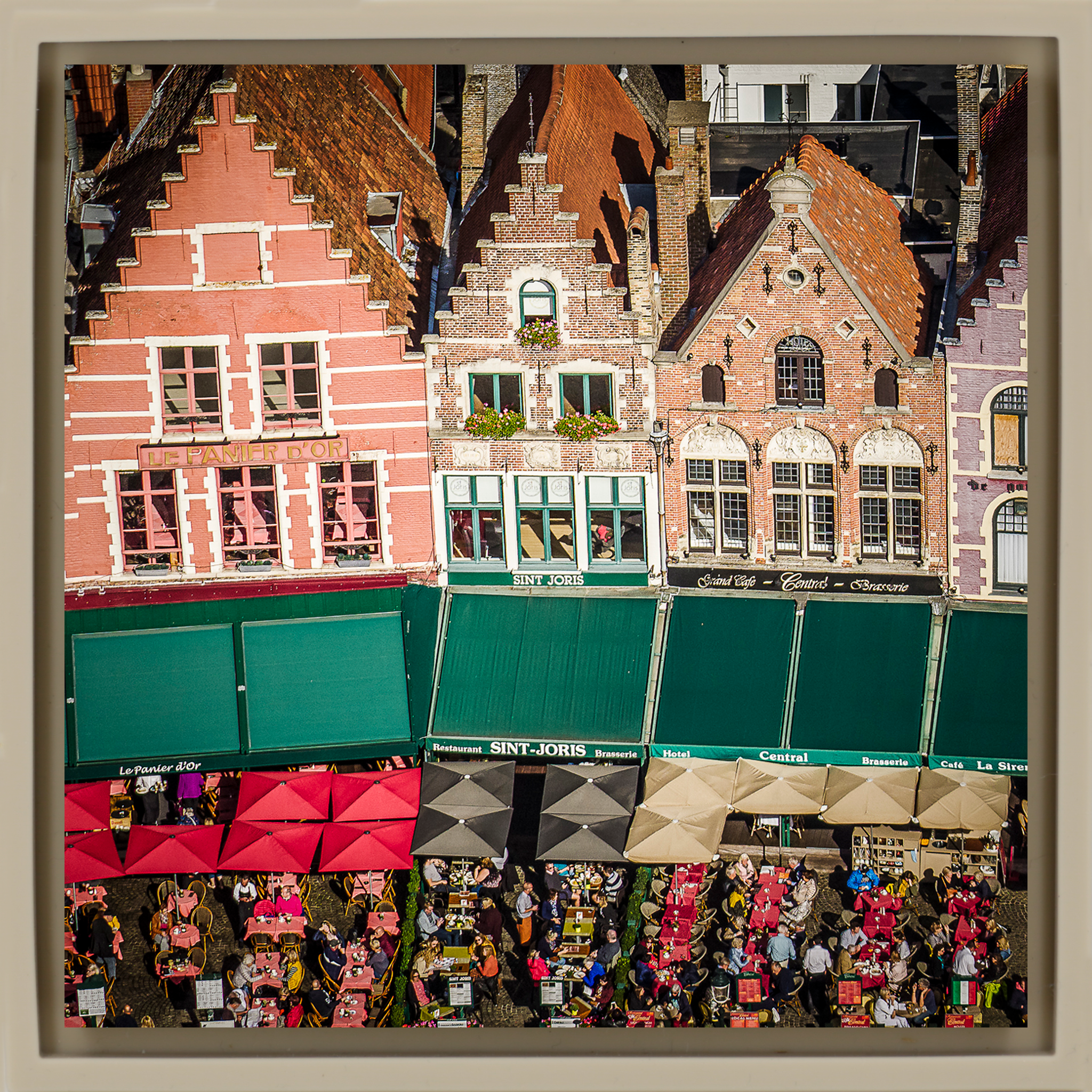 Sunny Day in Bruges - Zandkleurige Wrapp