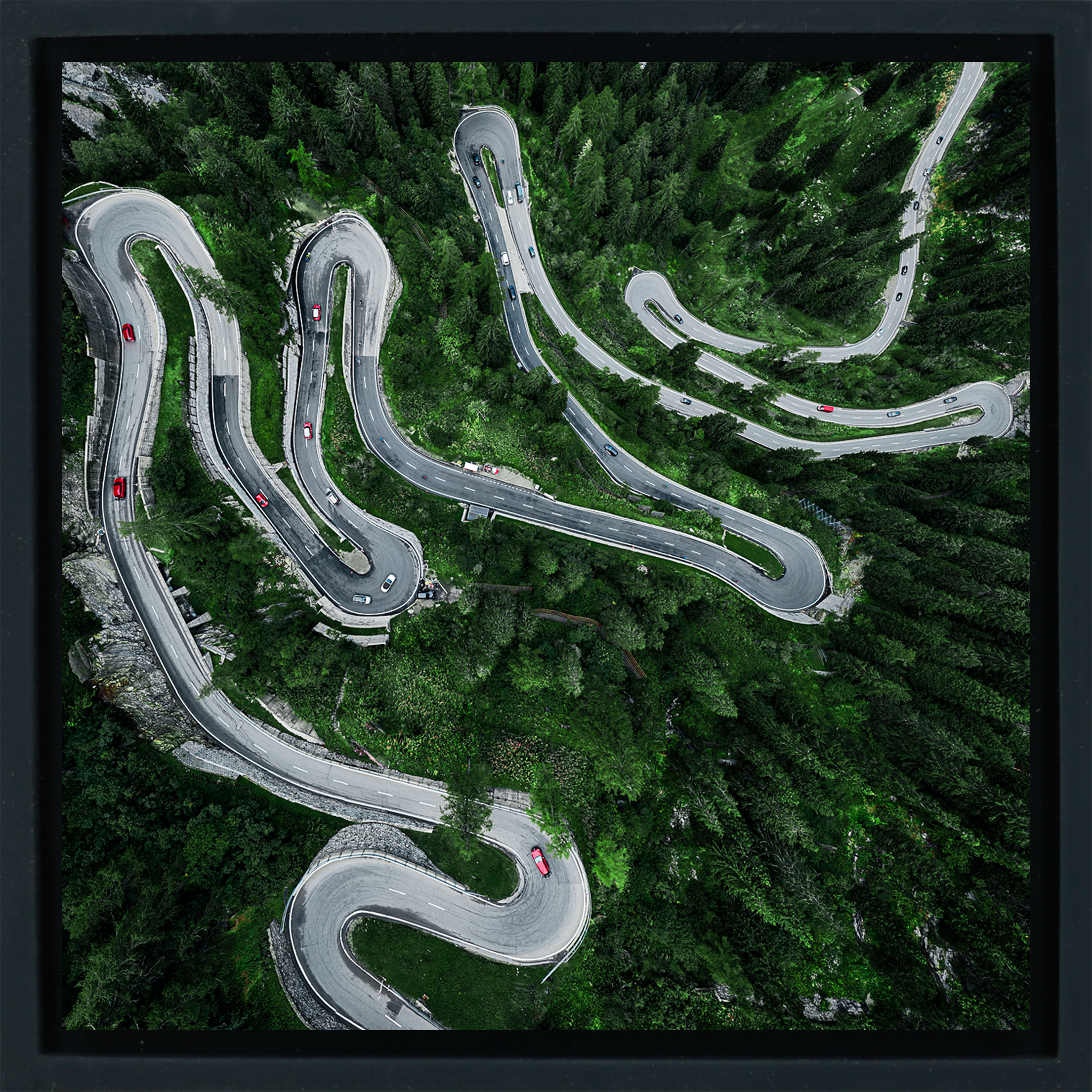 Majola Pass- Black Wrapp