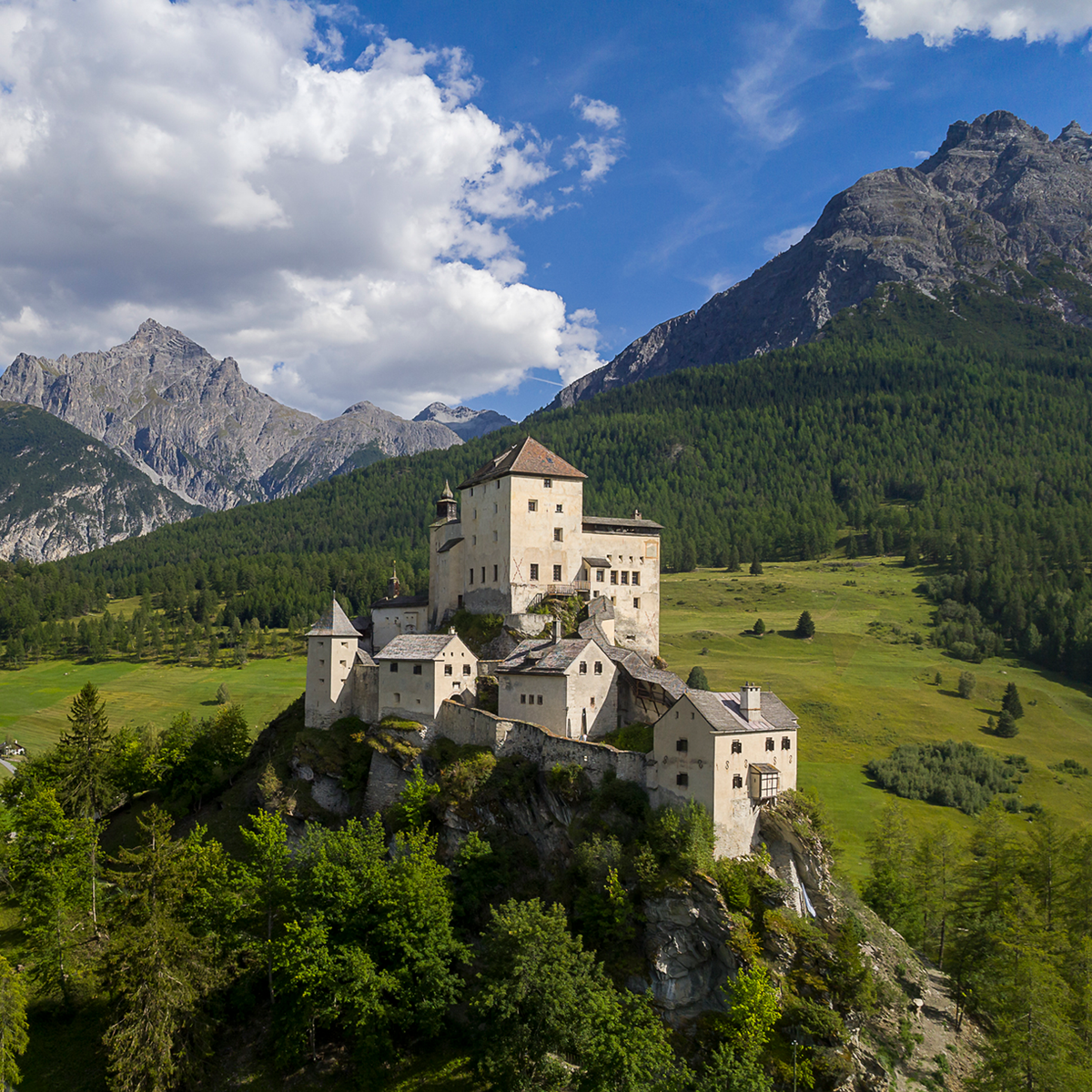 Schloss Tarasp