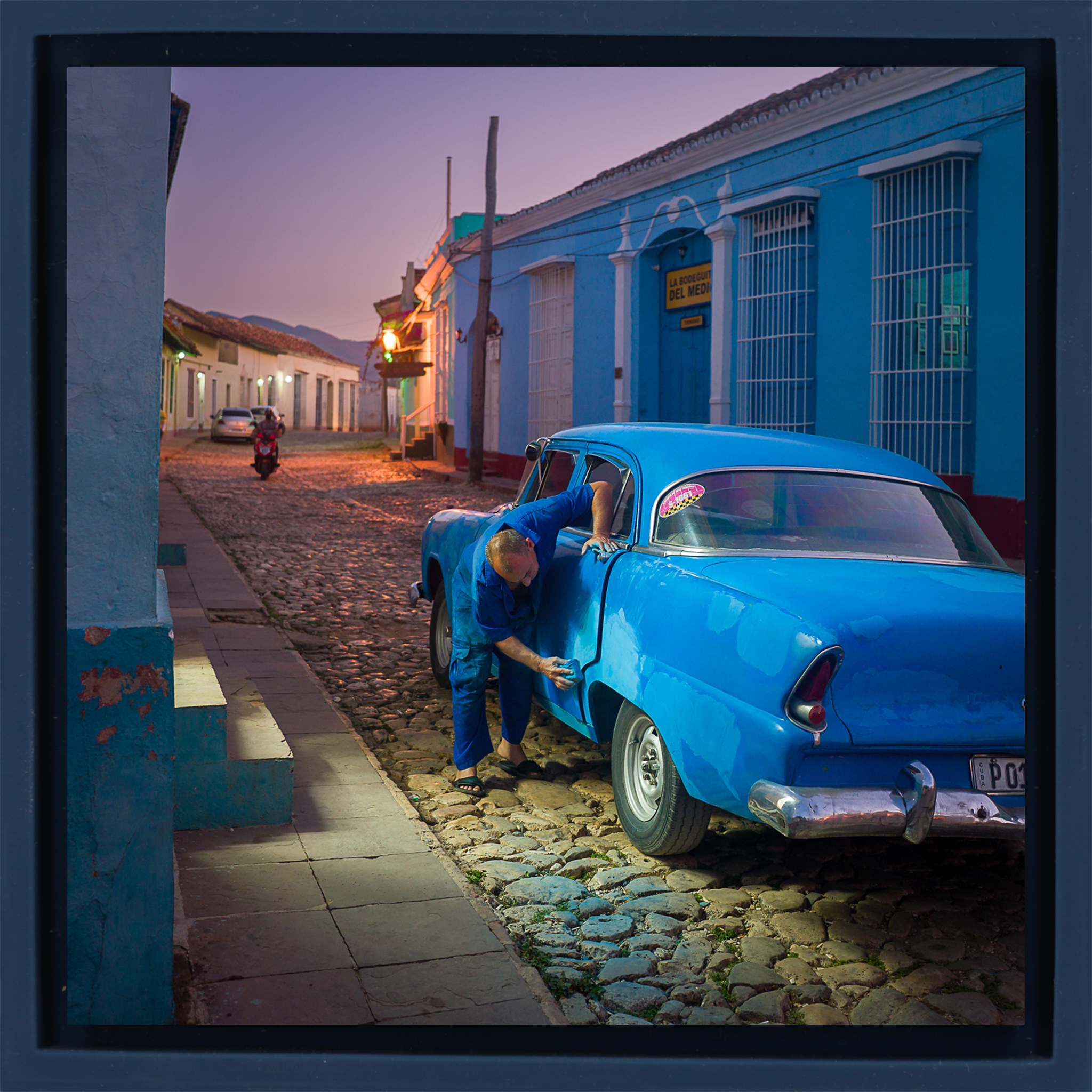 Classic Car Repair - Dark Blue Wrapp