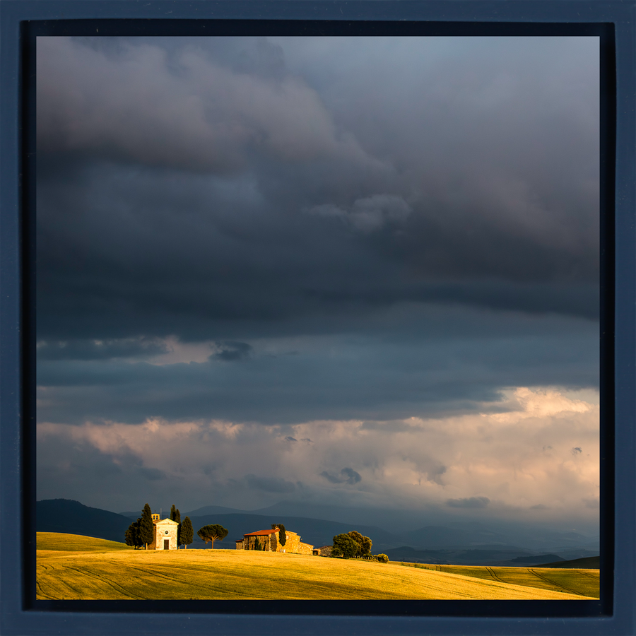 Val D'Orcia - Dark Blue Wrapp