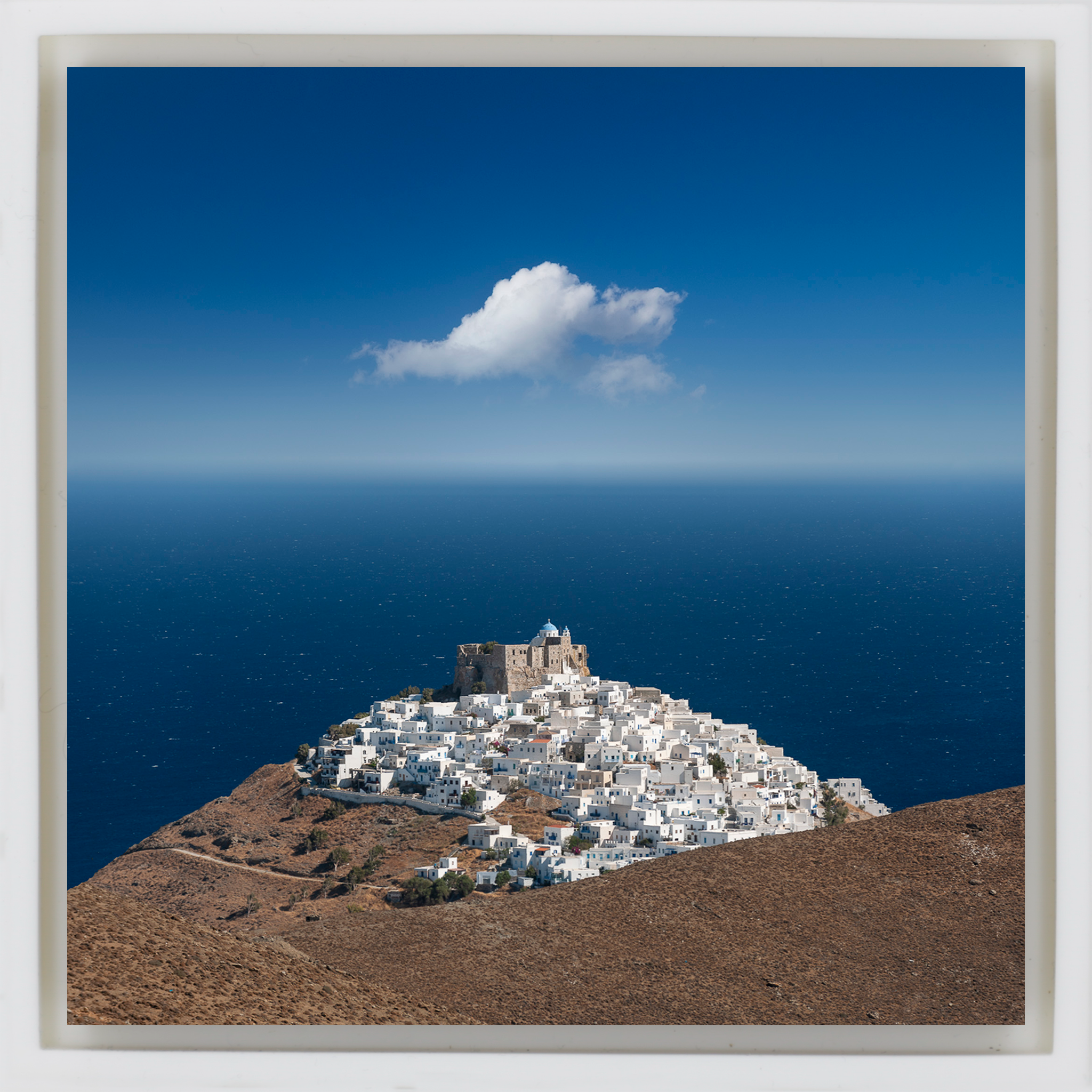 Cloudy in Astypalea - Witte Wrapp