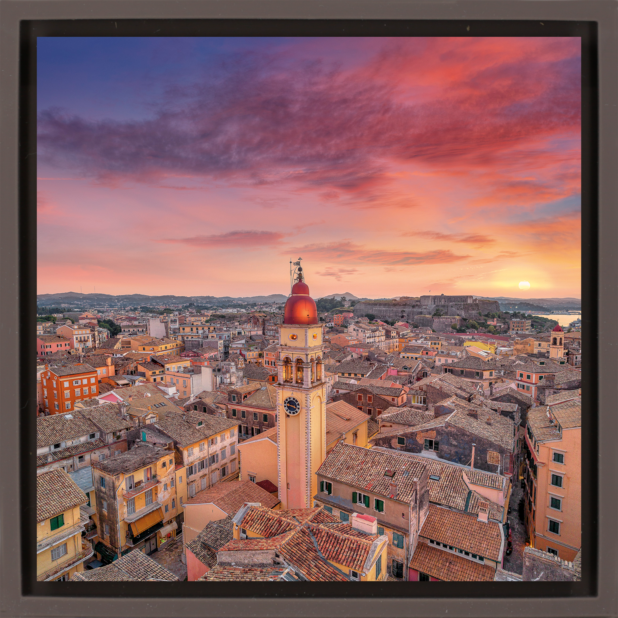 Saffron Sunset Over Corfu - Bruine Wrapp