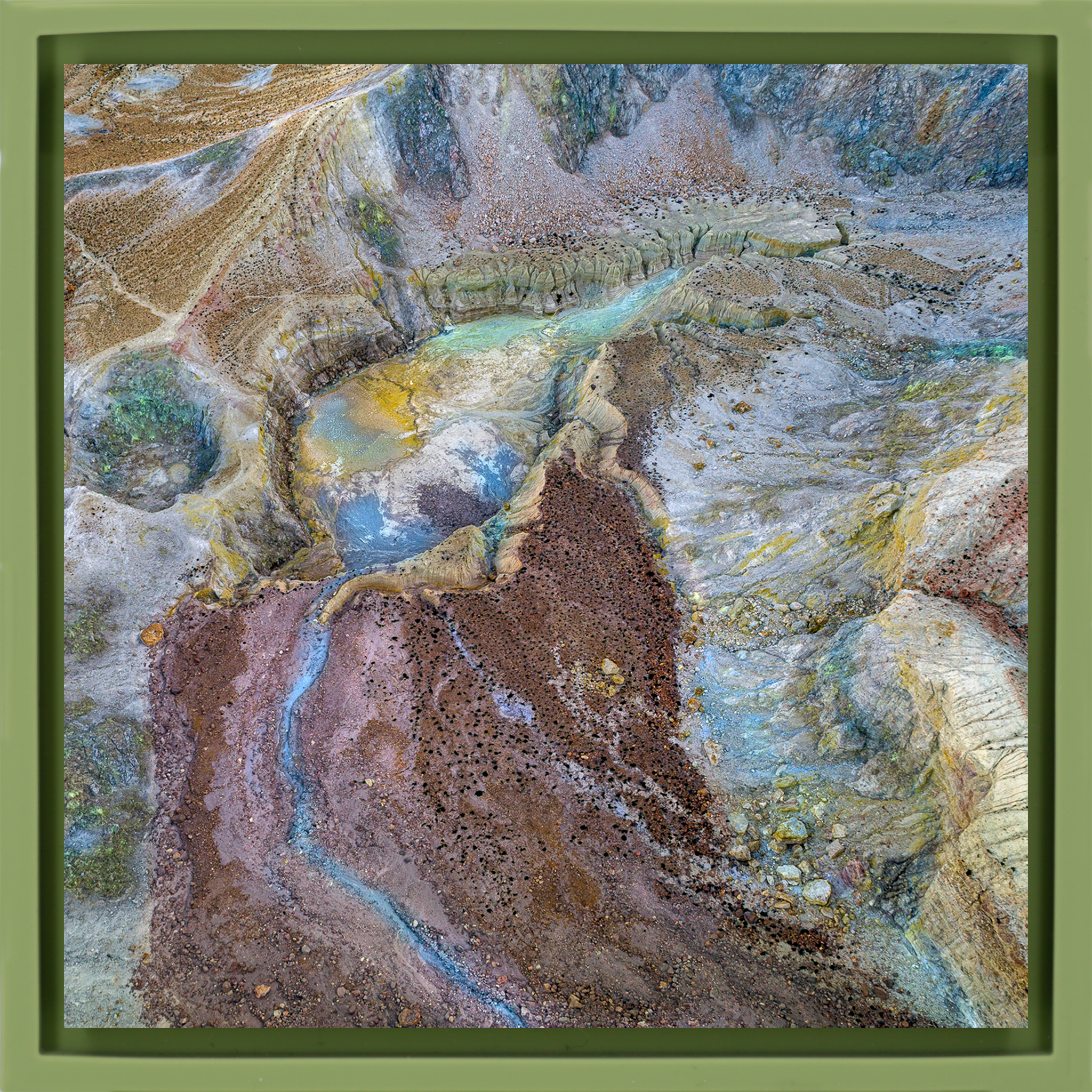 Nisyros Tinted Earth - Lichtgroene Wrapp