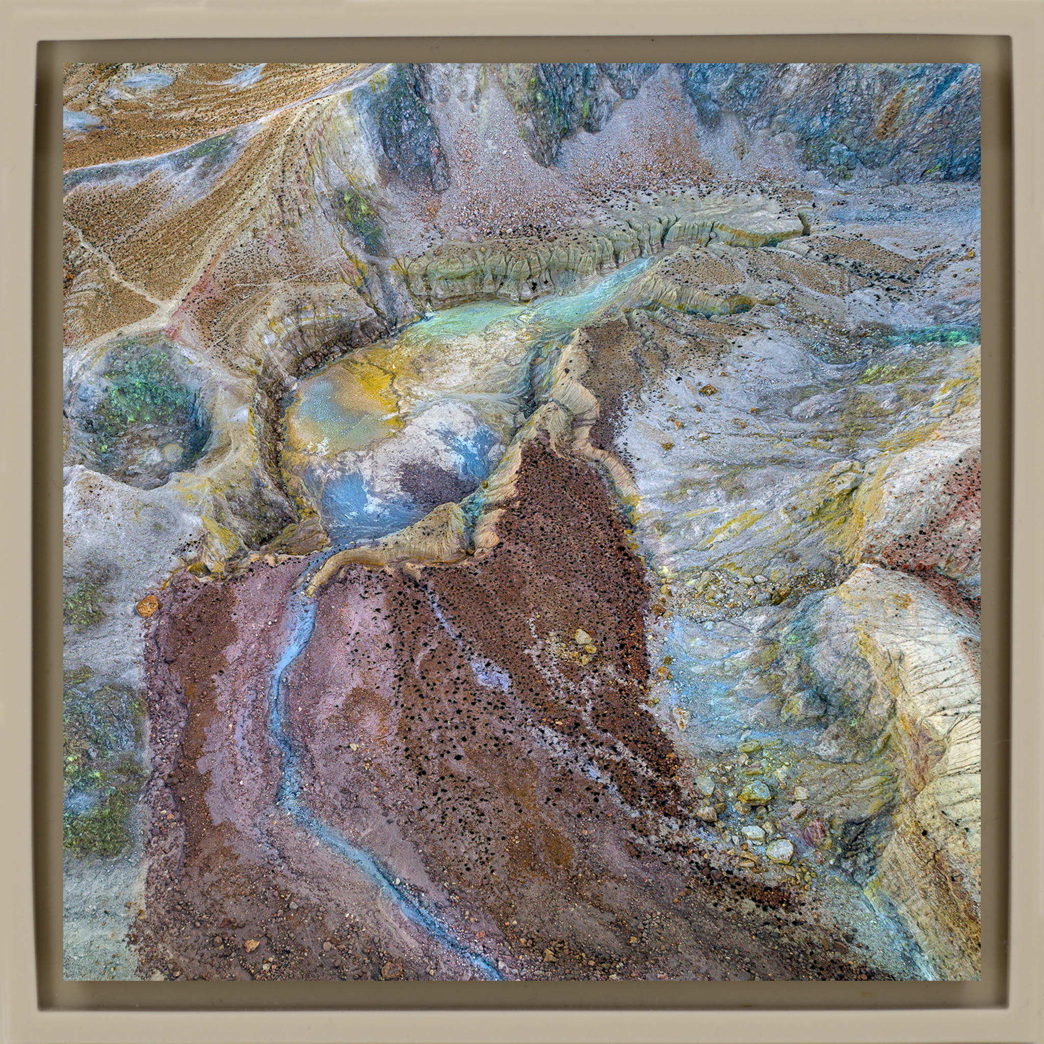 Nisyros Tinted Earth - Zandkleurige Wrapp